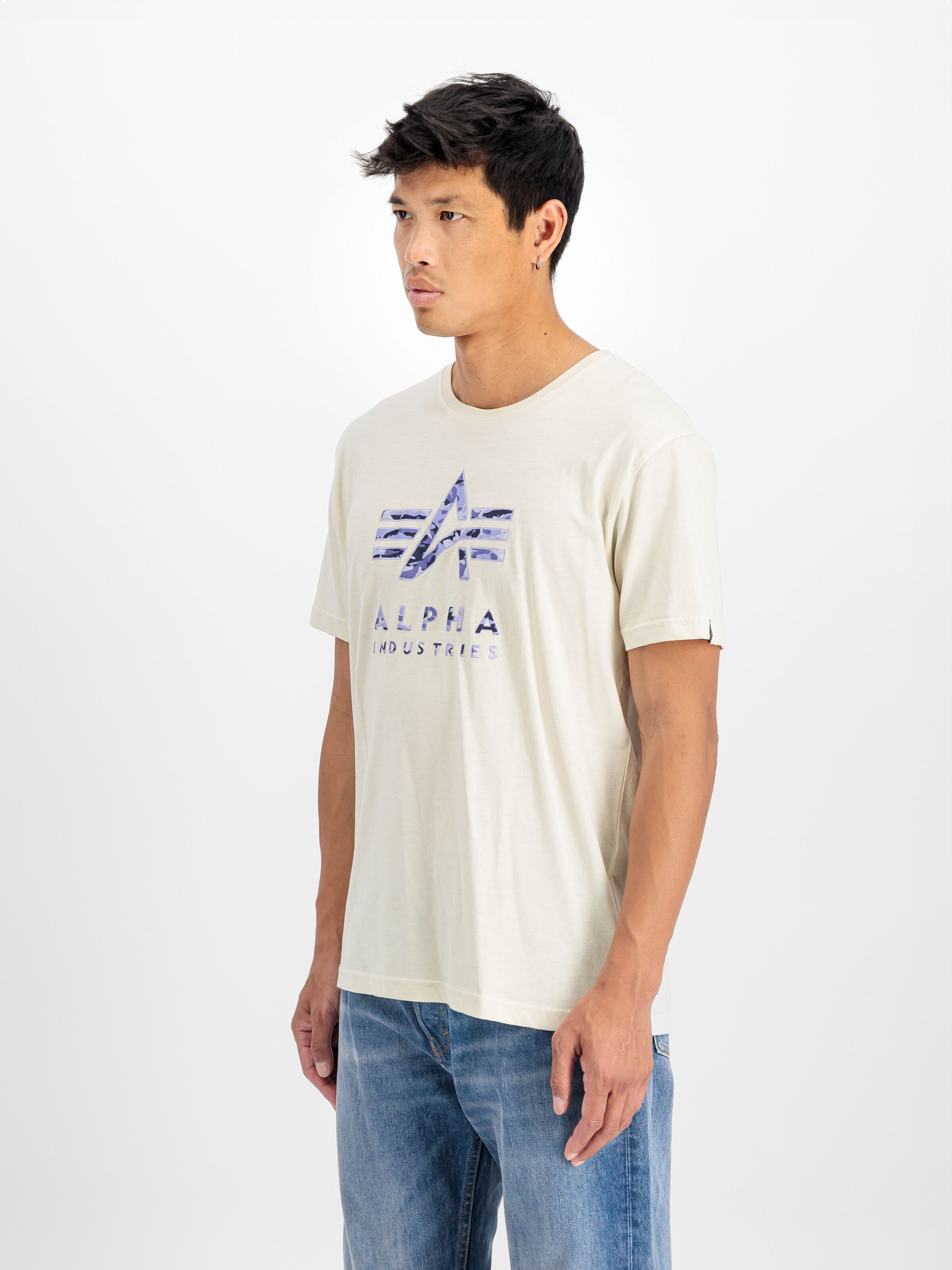 Camo Puff Print T-Shirt vintage white 146506_300_2_model_00003_118392