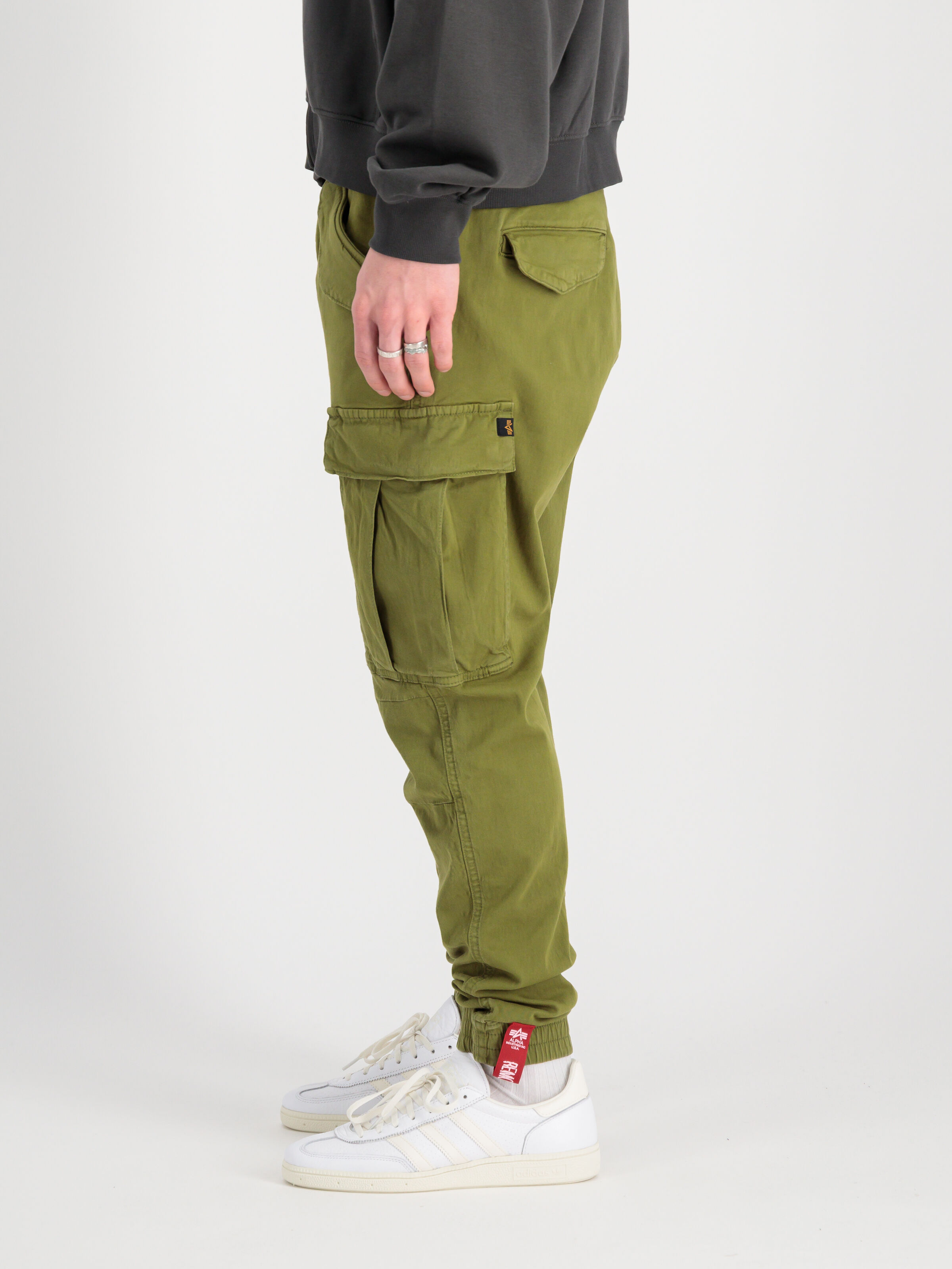 Airman Pant moss green 188201_714_2_model_00004_151379