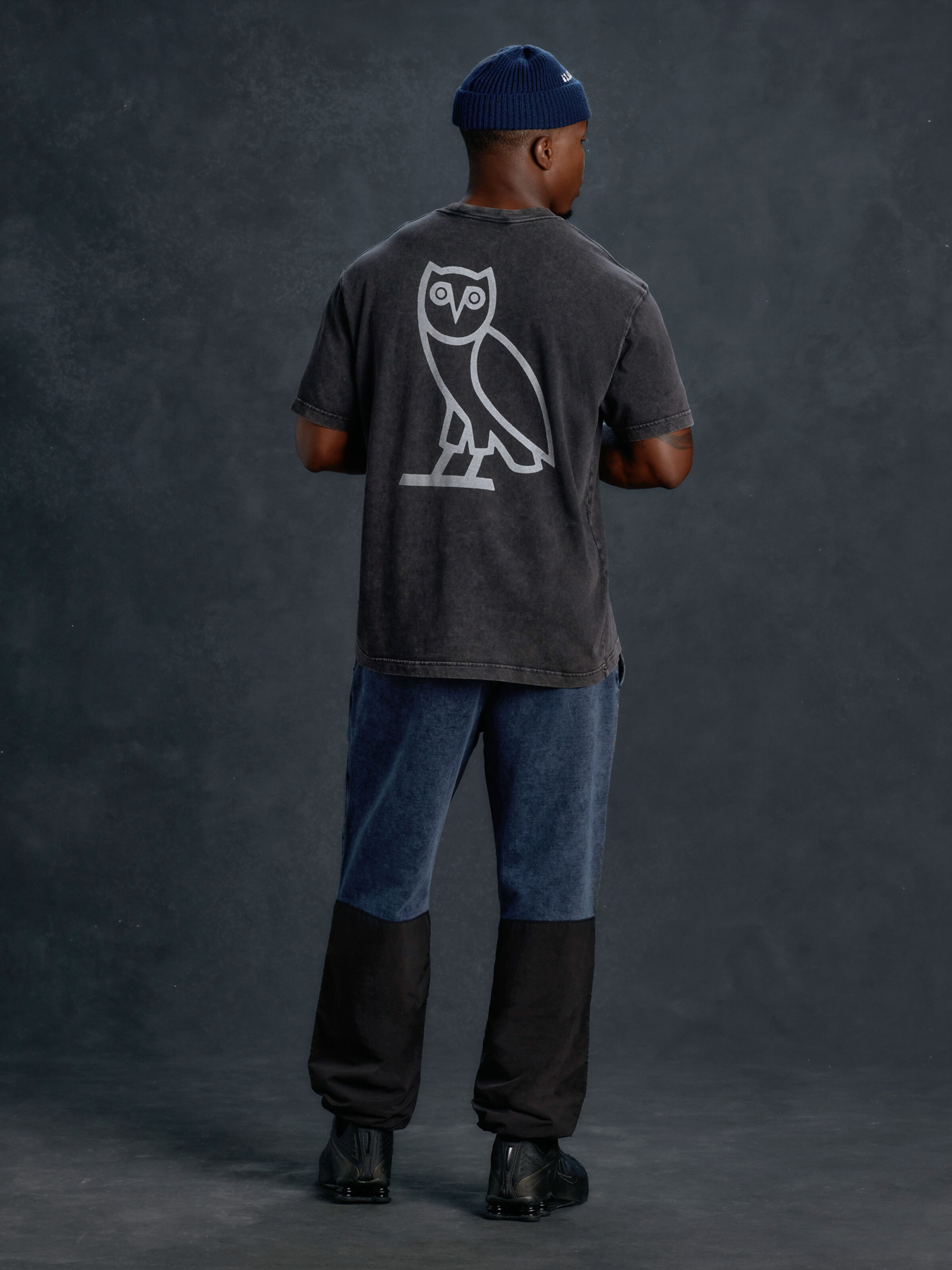 ALPHA x OVO Garment Dye Owl T-Shirt black/sand 258027_778_2_model_00002_195950