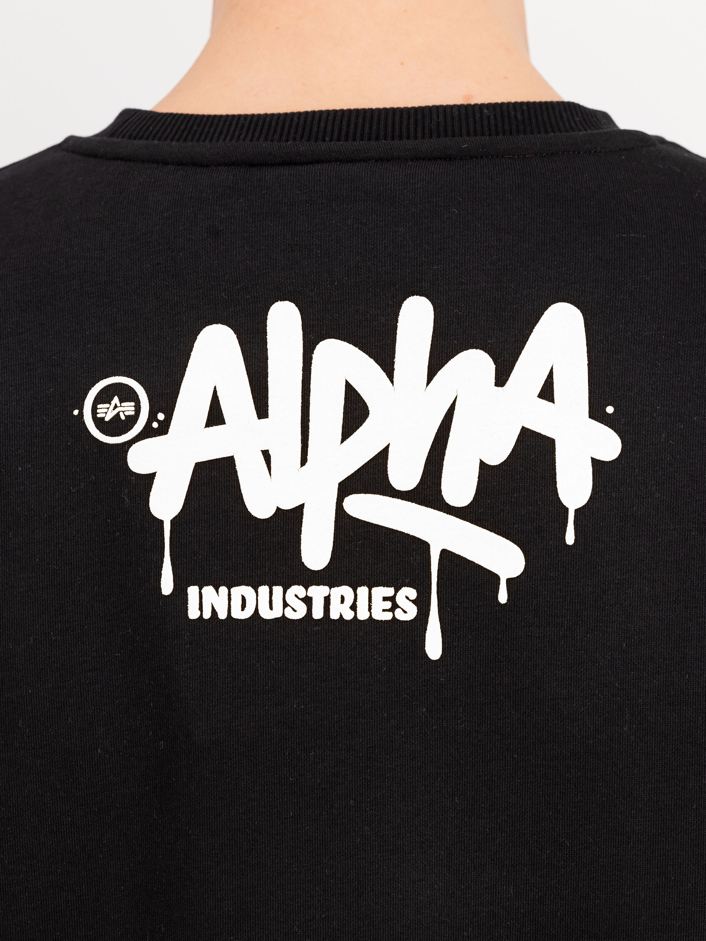 Alpha Signature Sweatshirt black 266308_03_3_detail_00002_220030