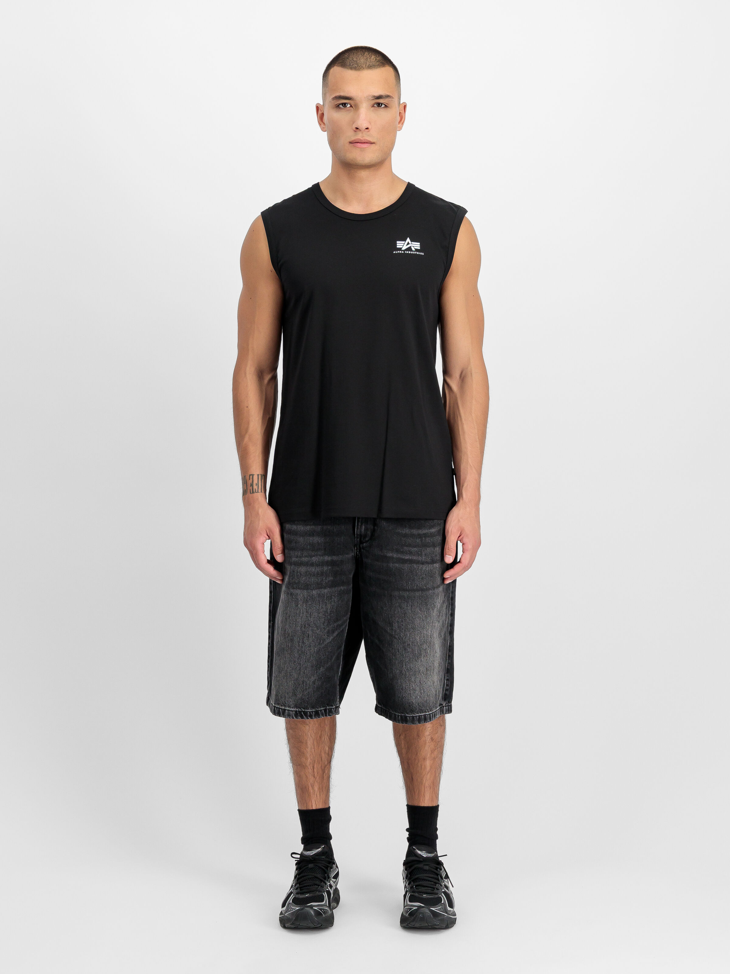 Backprint Tank black 266562_03_2_model_00001_215263