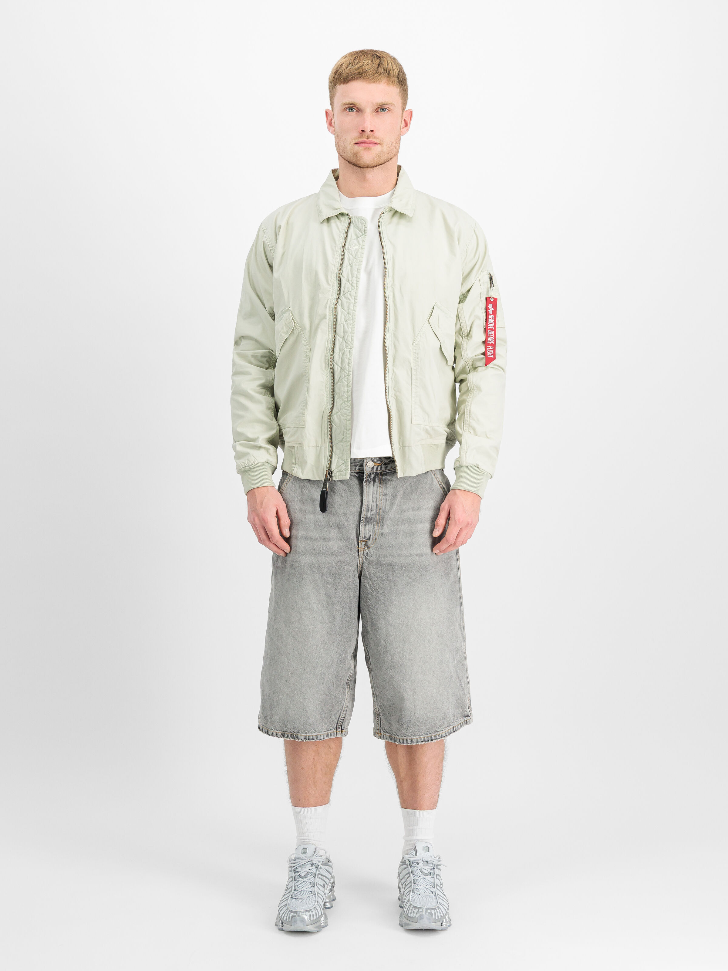 CWU-36/P Canvas Light Bomber Jacket stone 266112_10_2_model_00001_213203