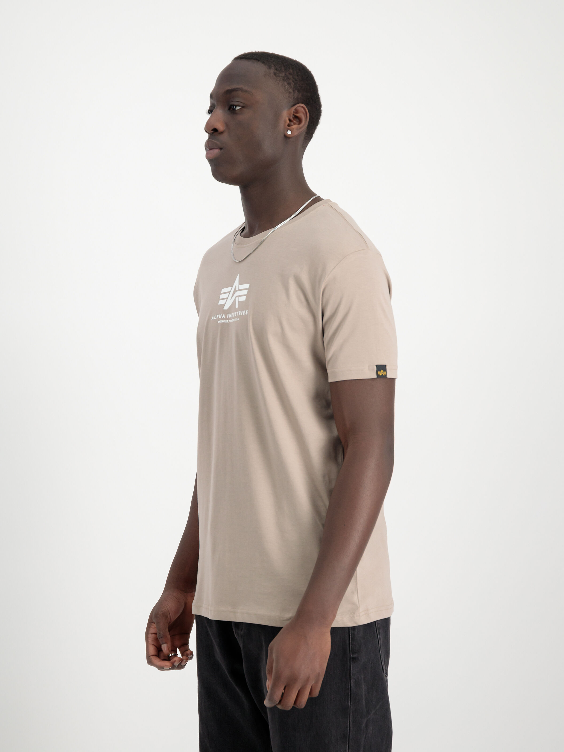 Basic Mid Logo T-Shirt vintage sand 118533_679_2_model_00003_111696