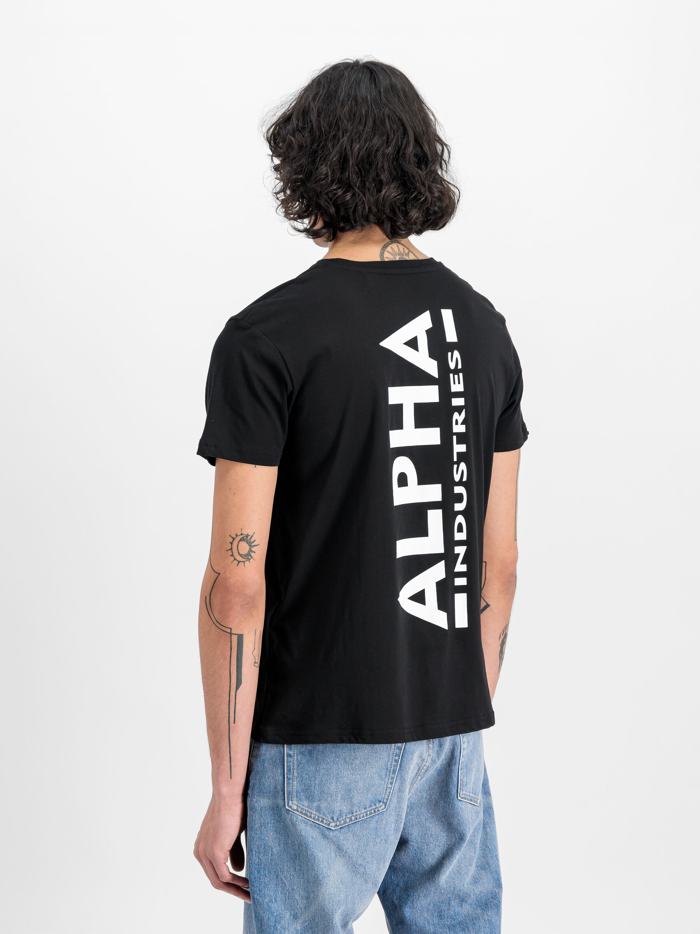 Backprint T-Shirt black 128507_03_2_model_00004_128974