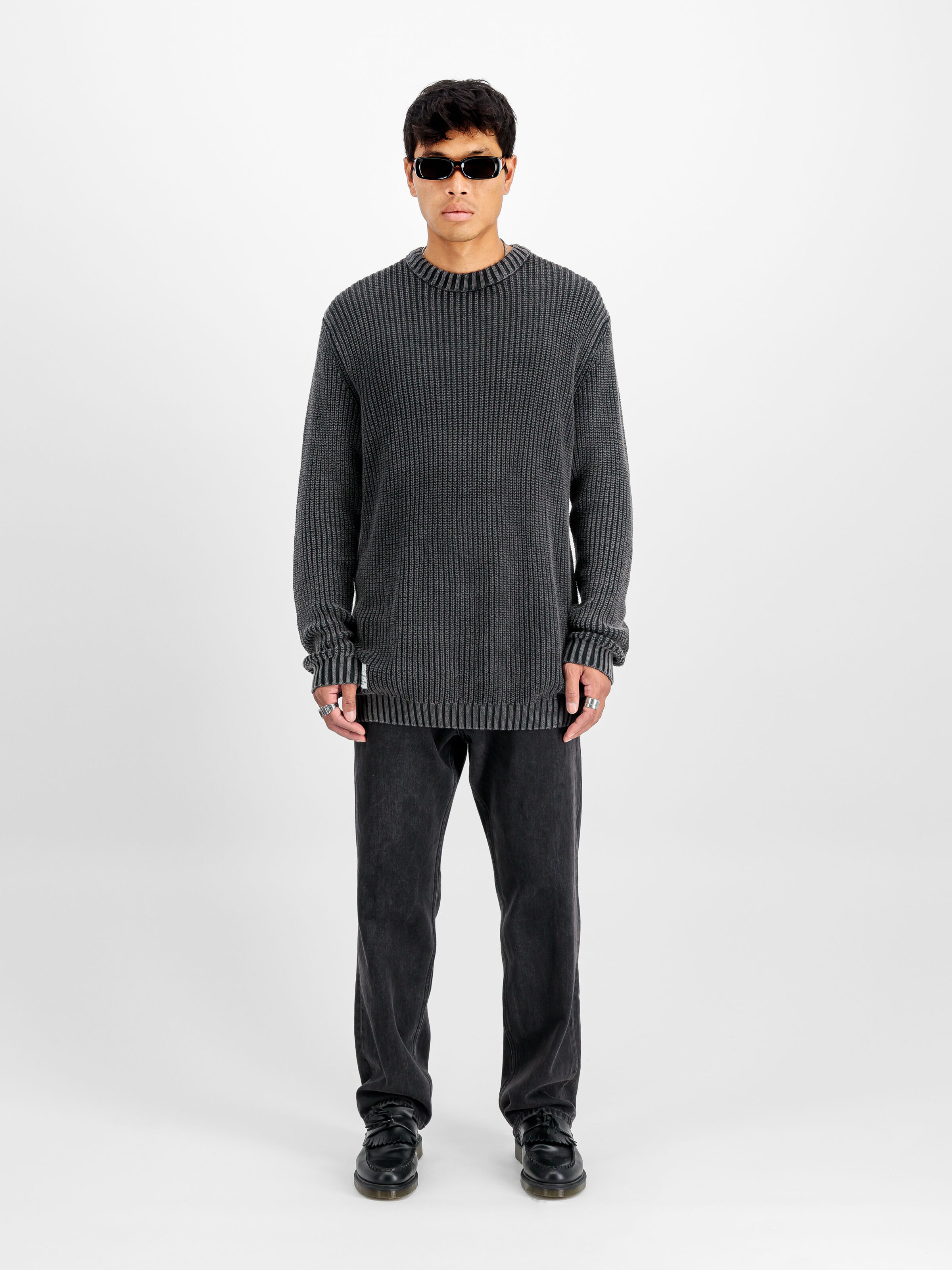 Acid Sweatshirt black 138402_03_2_model_00001_117797