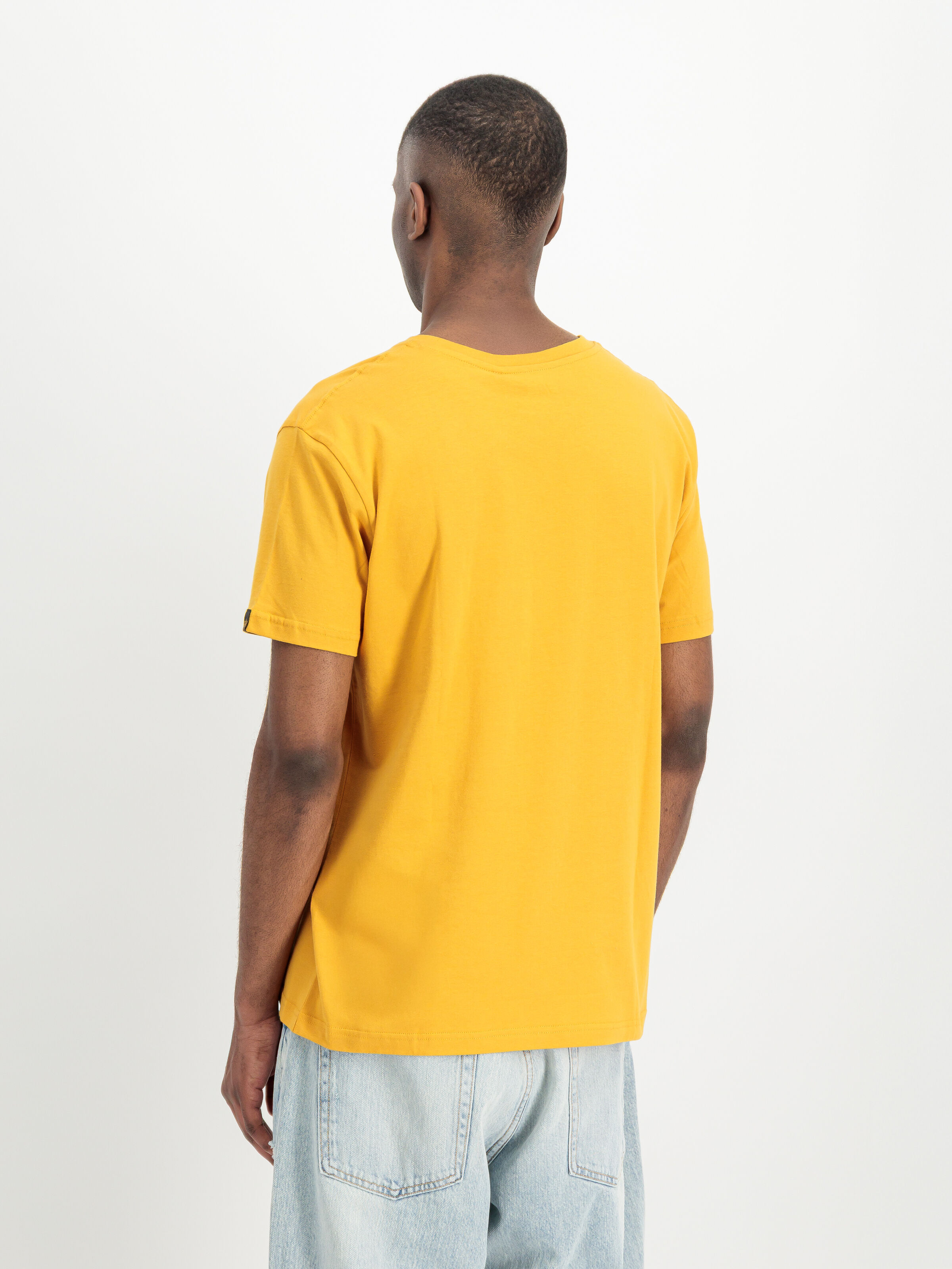 Basic Mid Logo T-Shirt wheat 118533_441_2_model_00003_226540