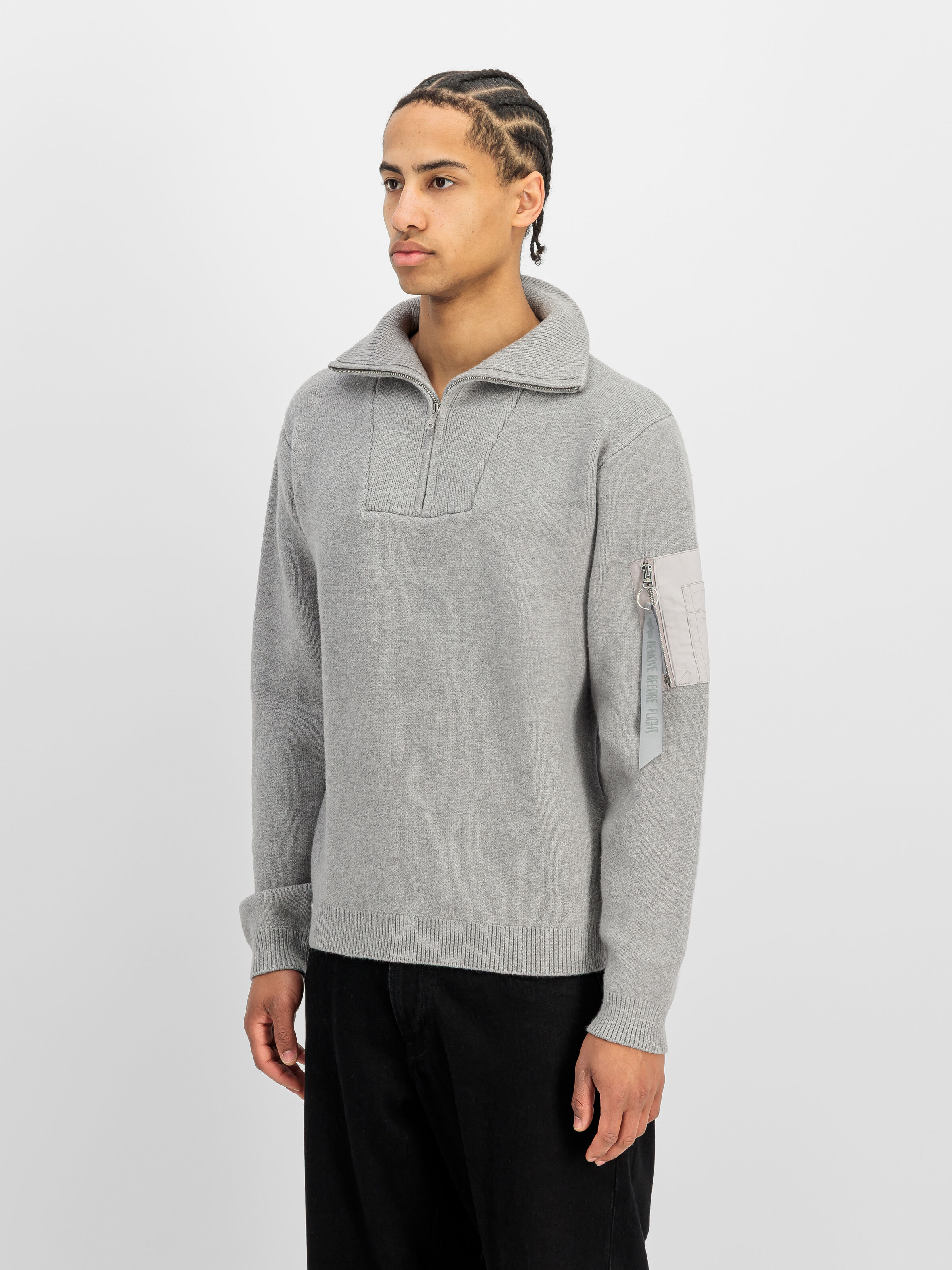 Knitted Troyer silver 268402_31_2_model_00002_236495
