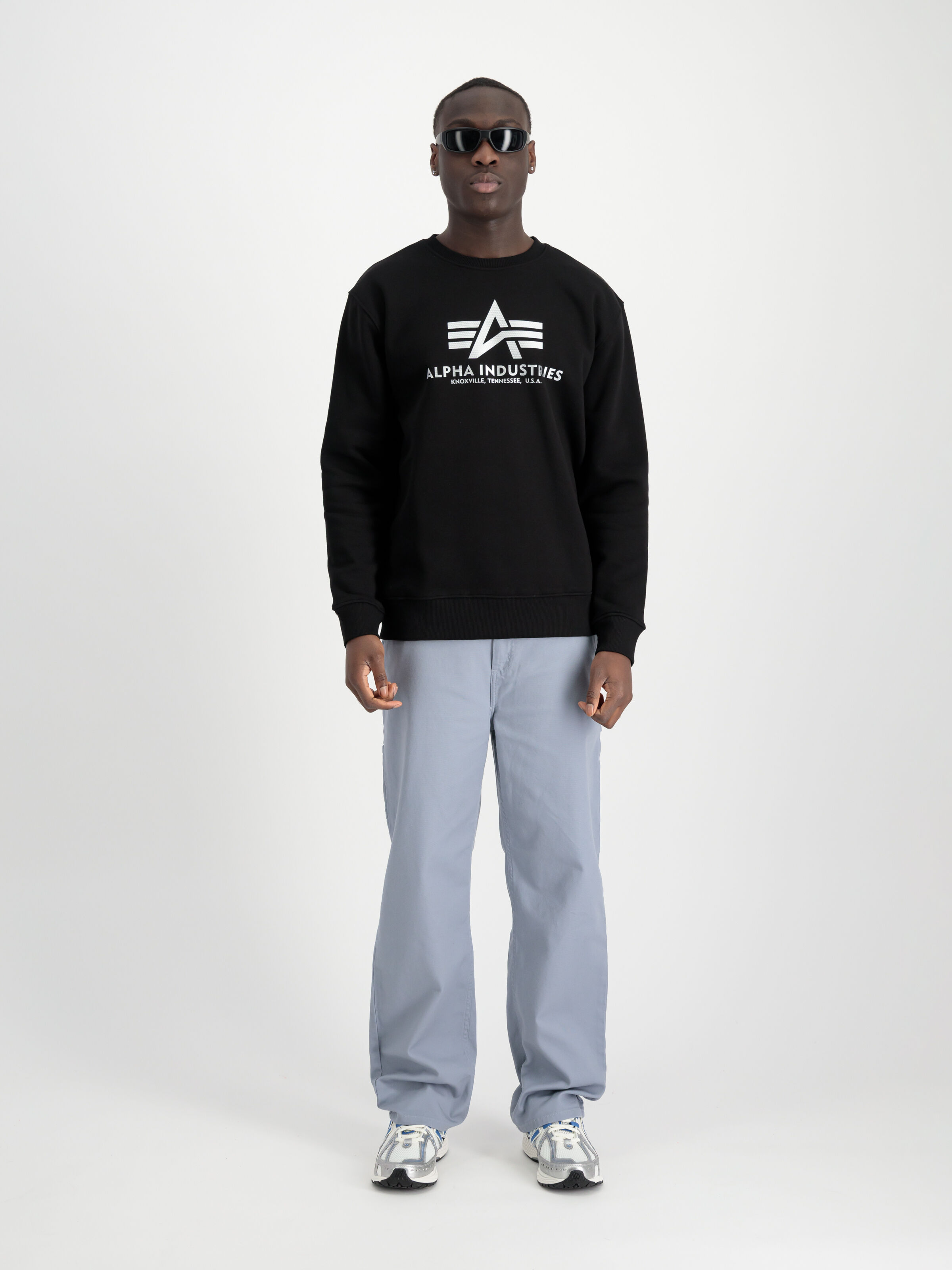 Basic Carbon Sweatshirt black / silver 146311_423_2_model_00001_129761