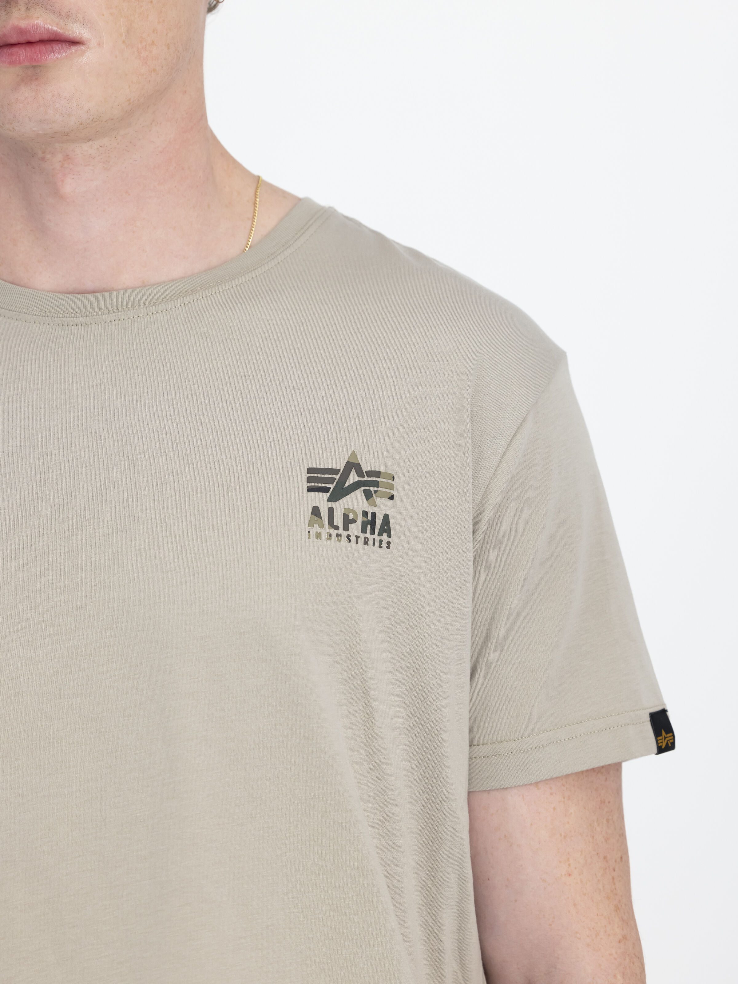 Camo Logo Puff Print Backprint T-Shirt vintage sand 148522_679_3_detail_00001_98050