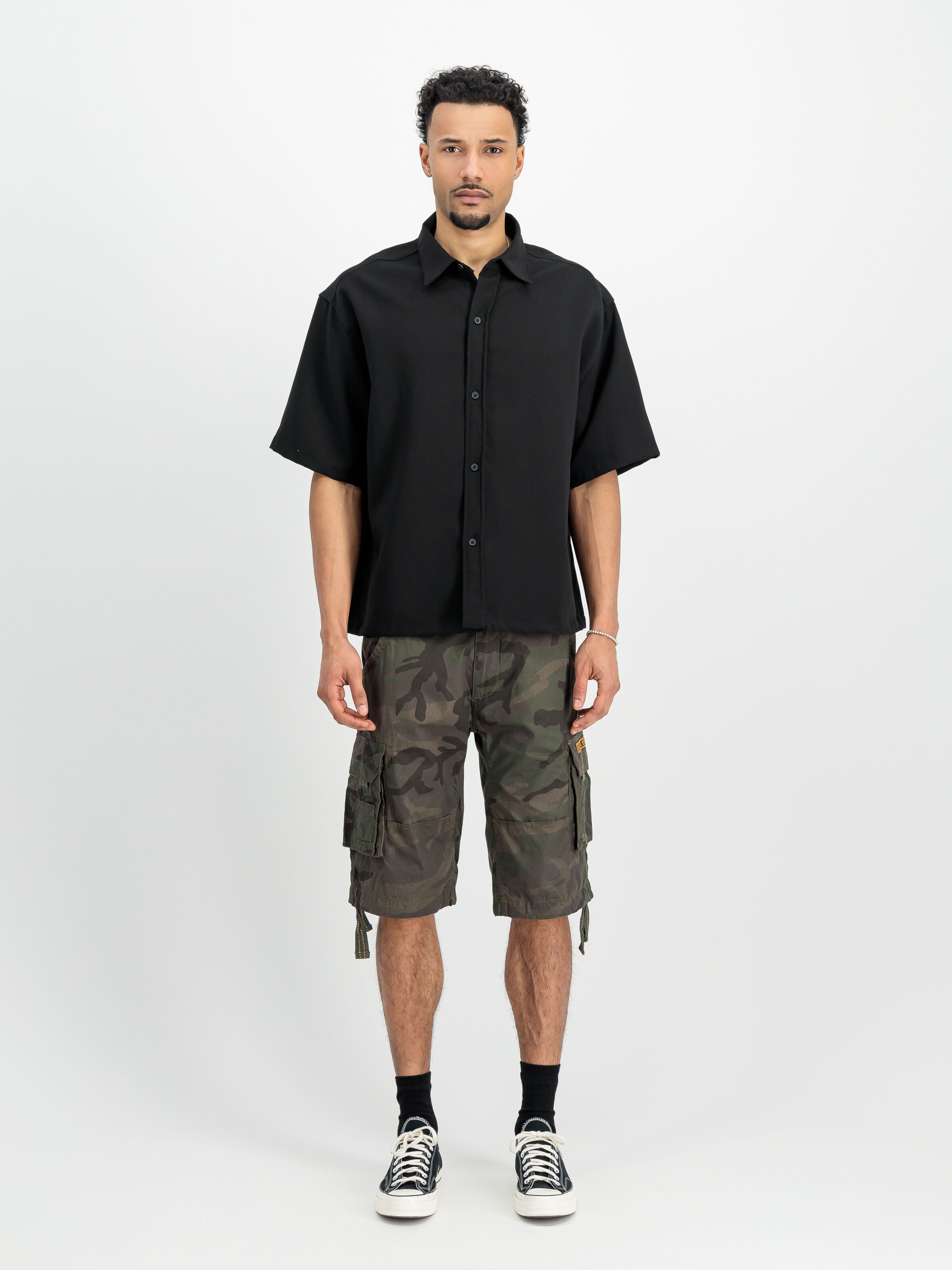 Jet Camo Short dark olive camo 191200C_415_2_model_00001_153301