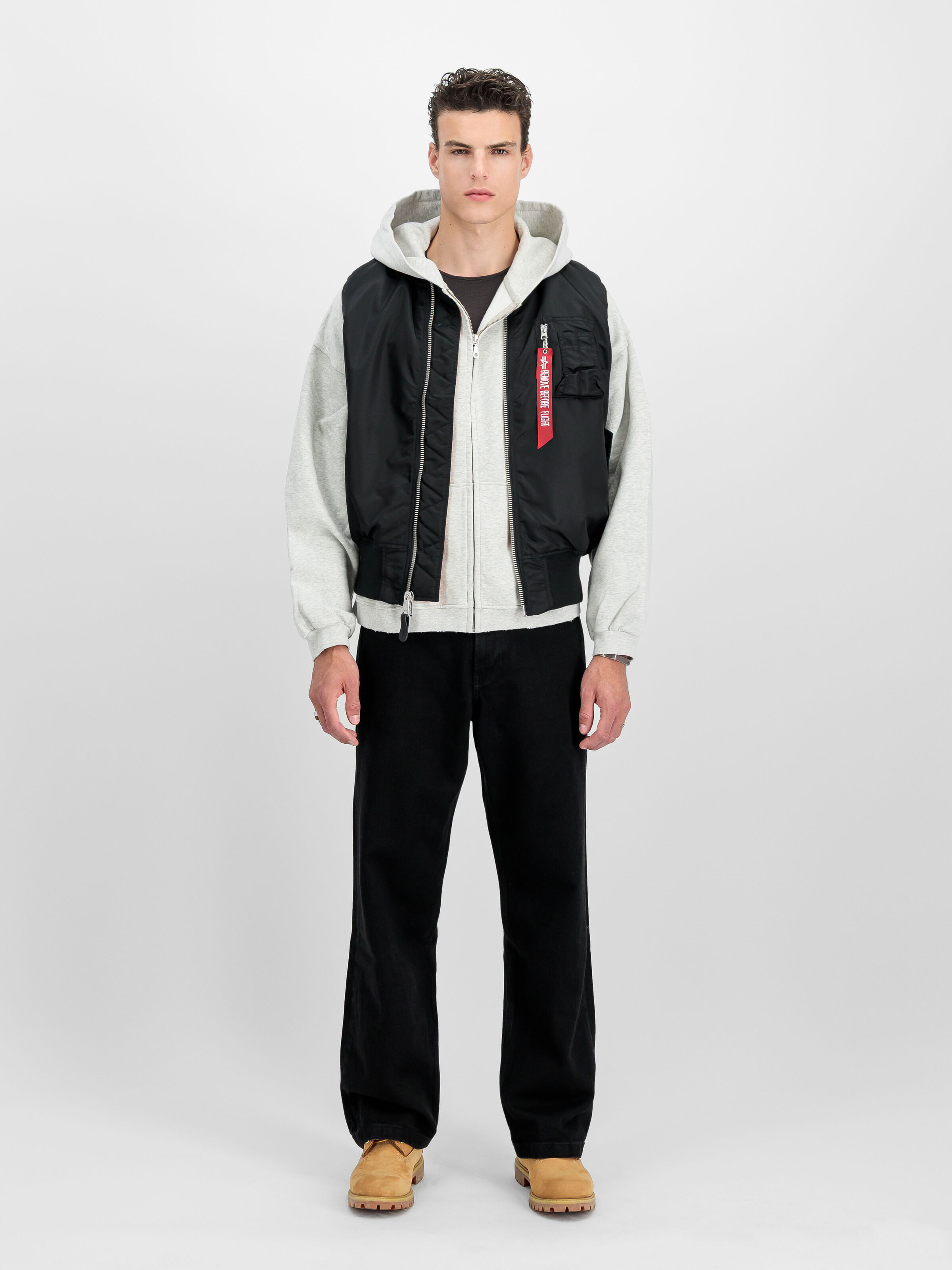 MA-1 Heritage Vest black 156146_03_2_model_00001_186885