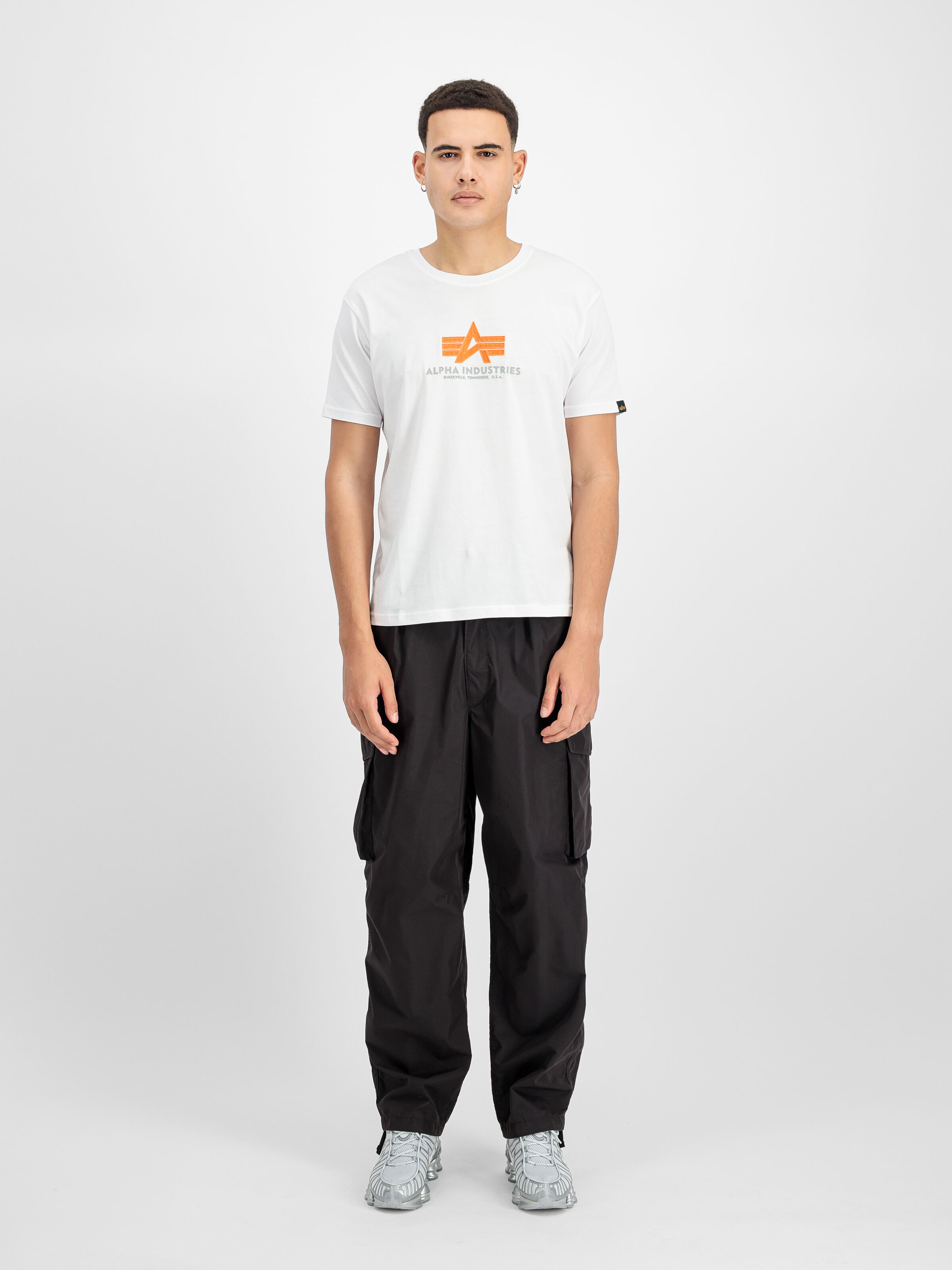 Basic Big Logo Rubber T-Shirt white 100501RB_09_2_model_00001_185363