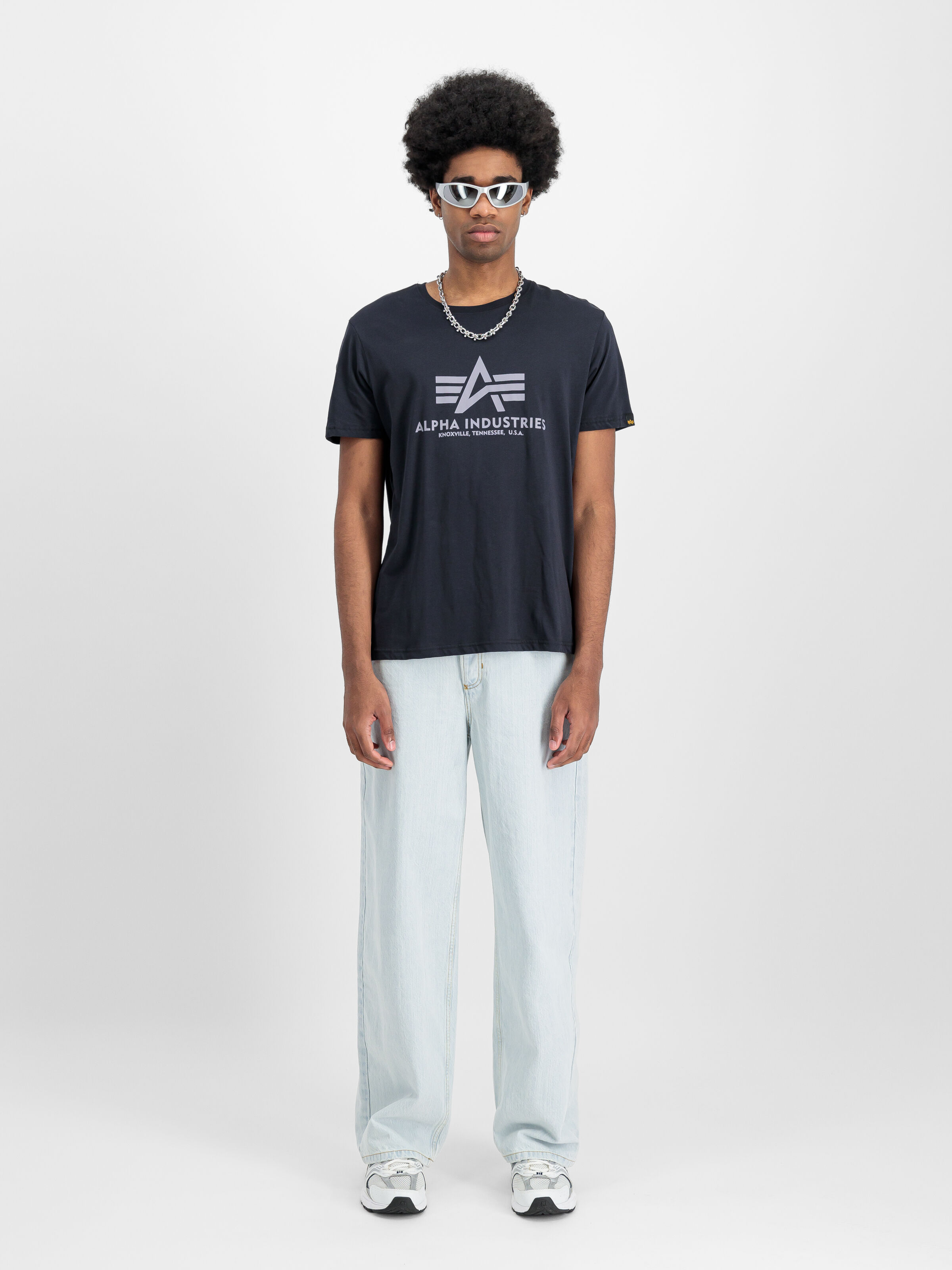 Basic Big Logo T-Shirt rep.blue 100501_07_2_model_00001_130471