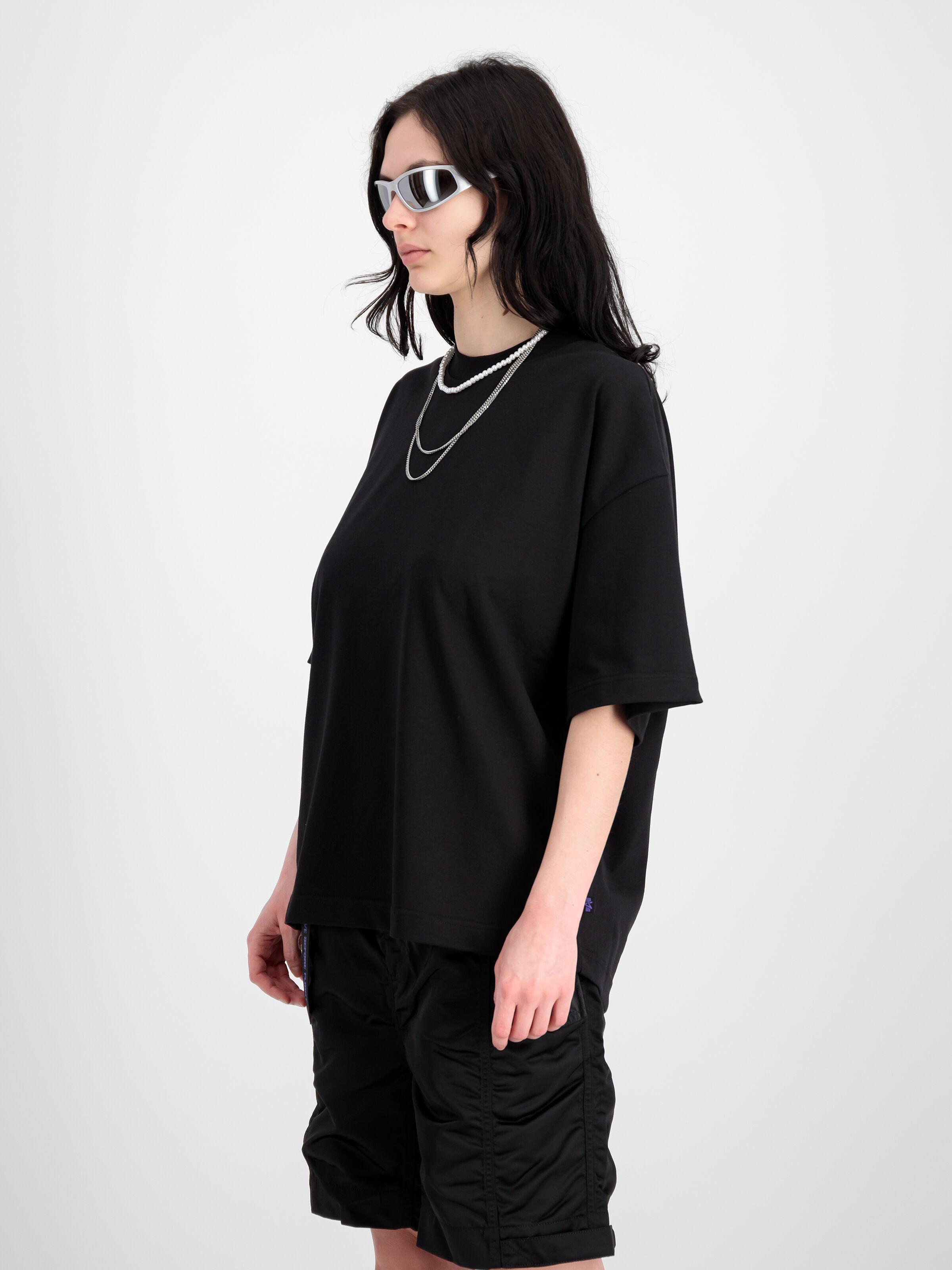 Heavy UV T-Shirt black 146503UV_03_2_model_00003_99718