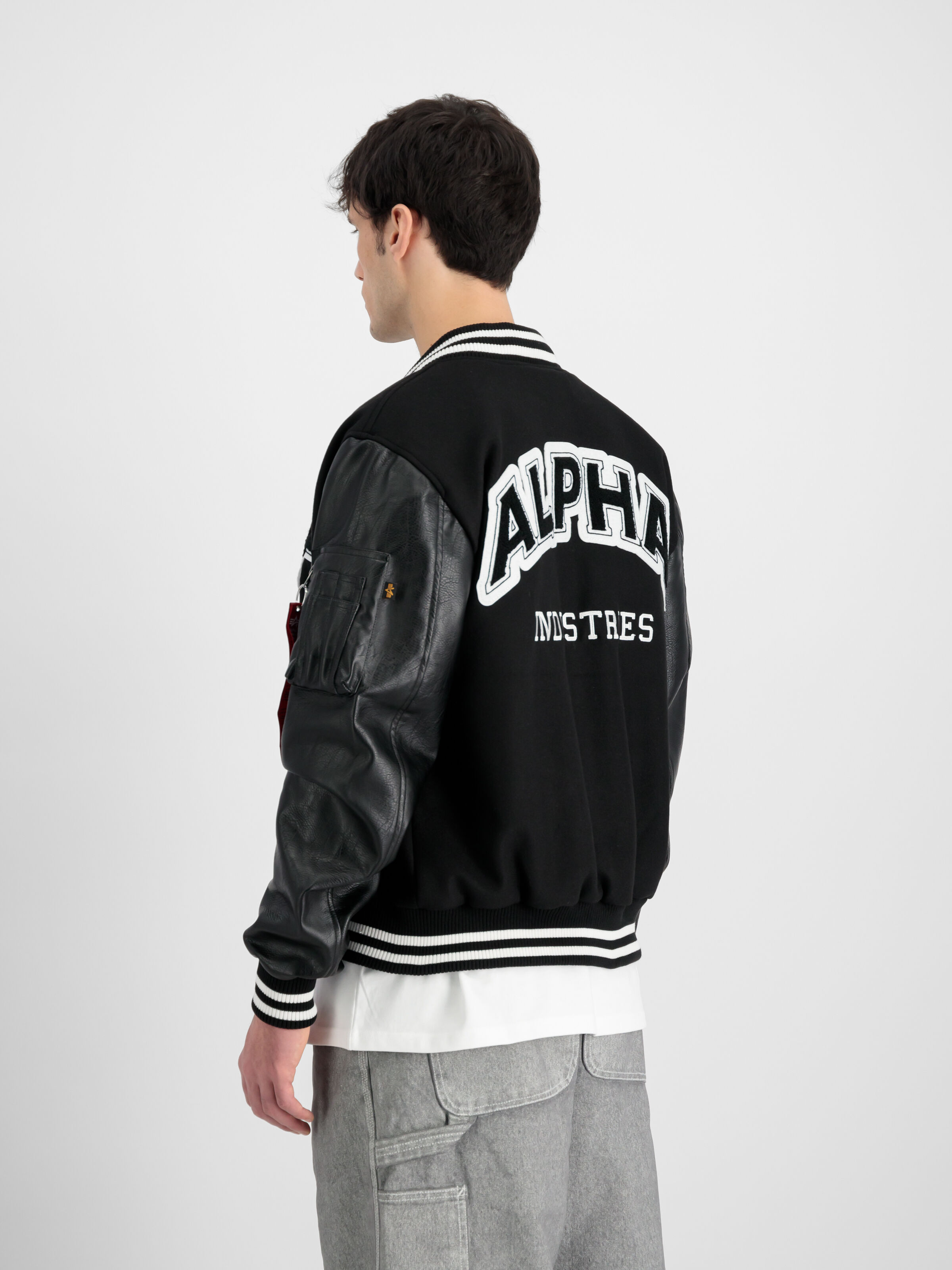 PU College Light Jacket black 146111_03_2_model_00004_149395