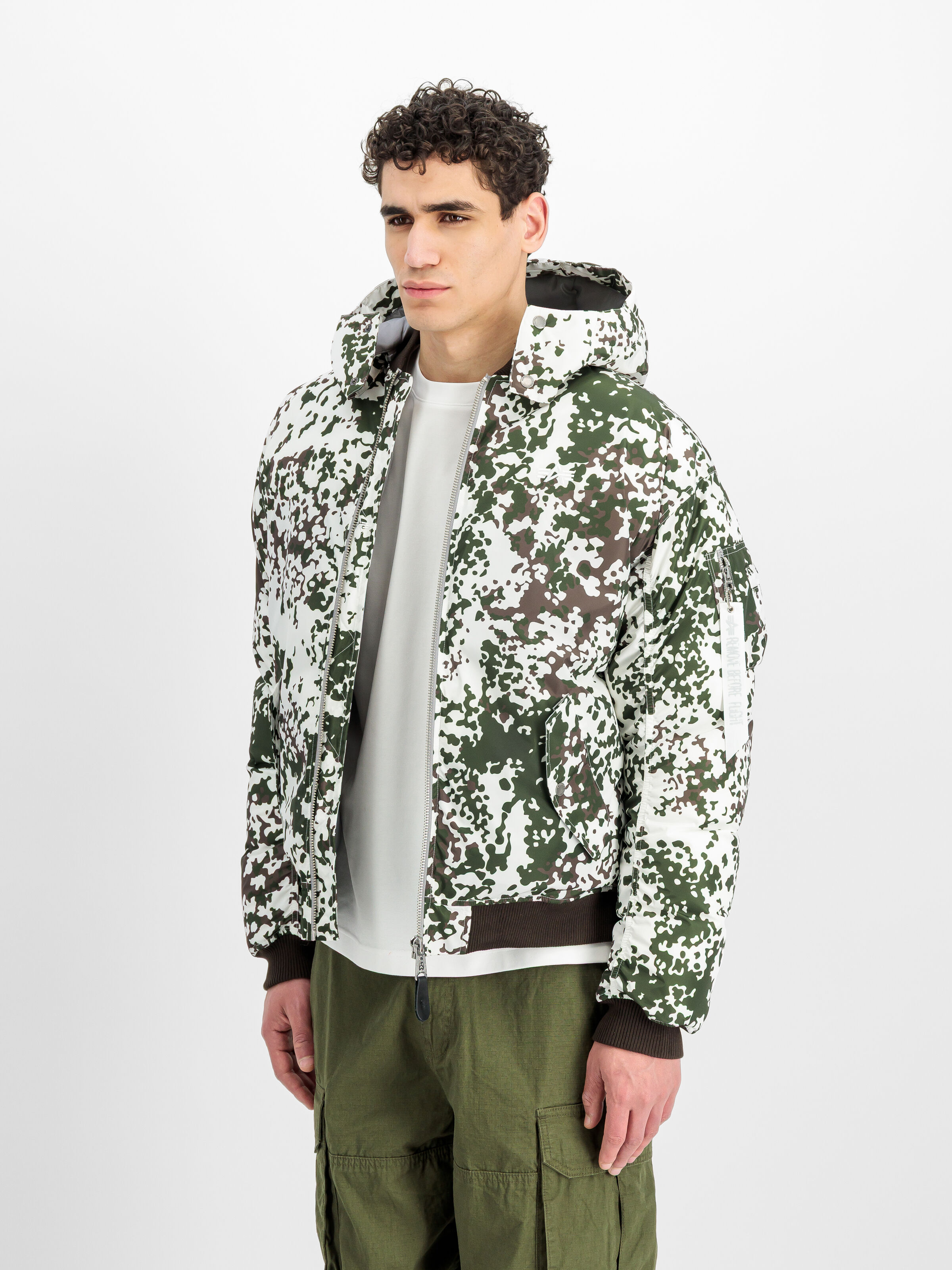MA-1 Taffeta Camo Bomber Jacket M48 snow camo 268116C_904_2_model_00002_228833
