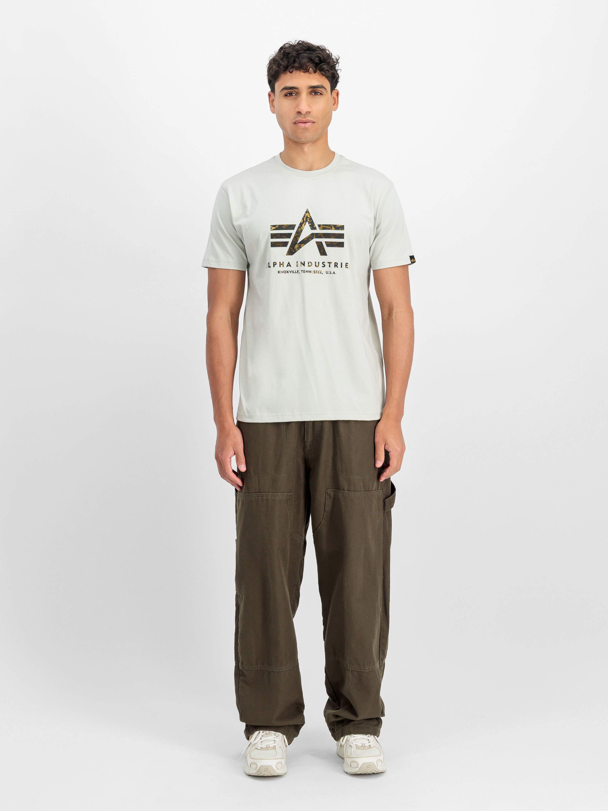 Basic Big Logo Effect Print T-Shirt stone 100501EP_10_2_model_00001_197307