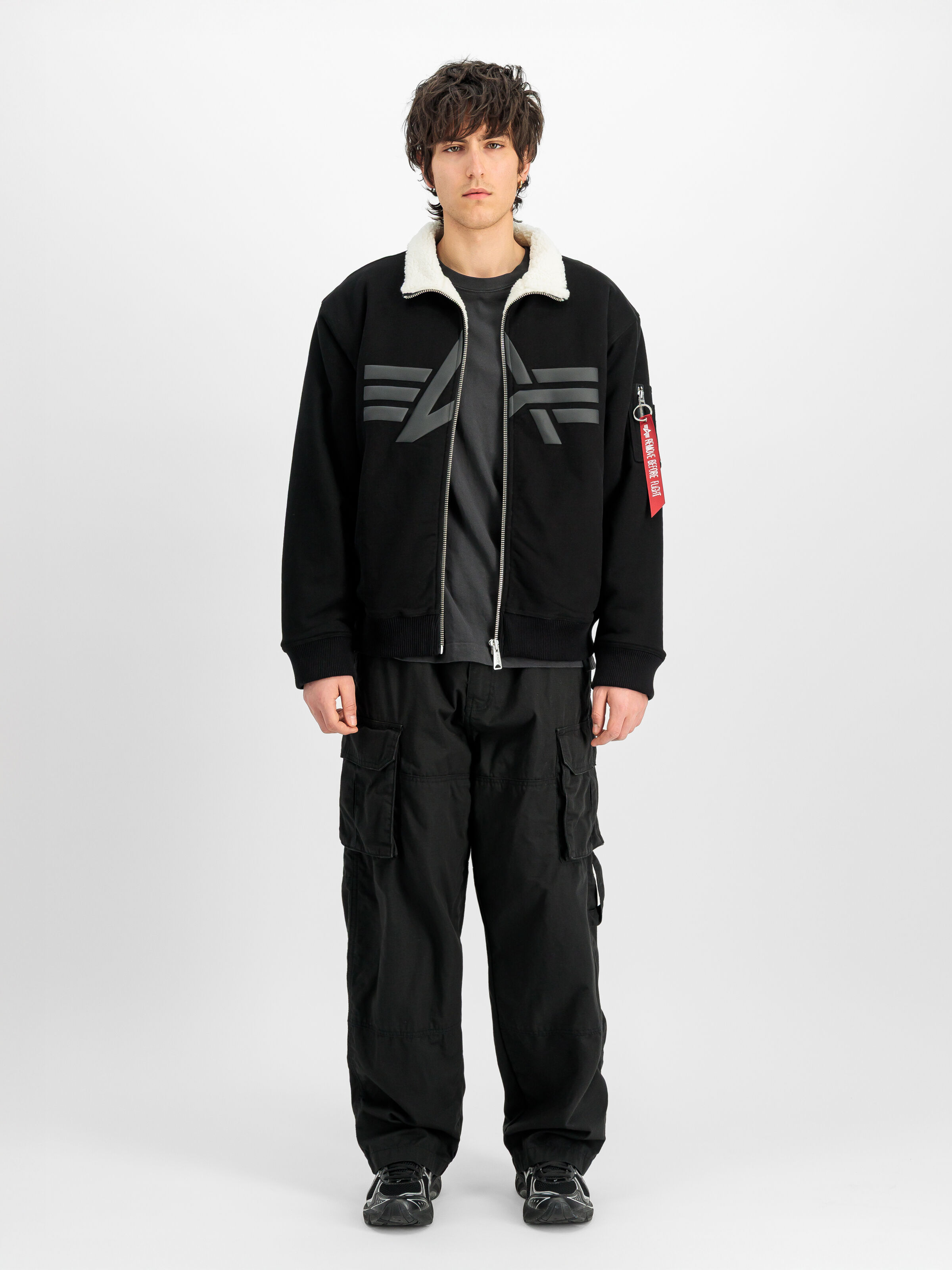 CWU Fleece Jacket black 268157_03_2_model_00001_232403