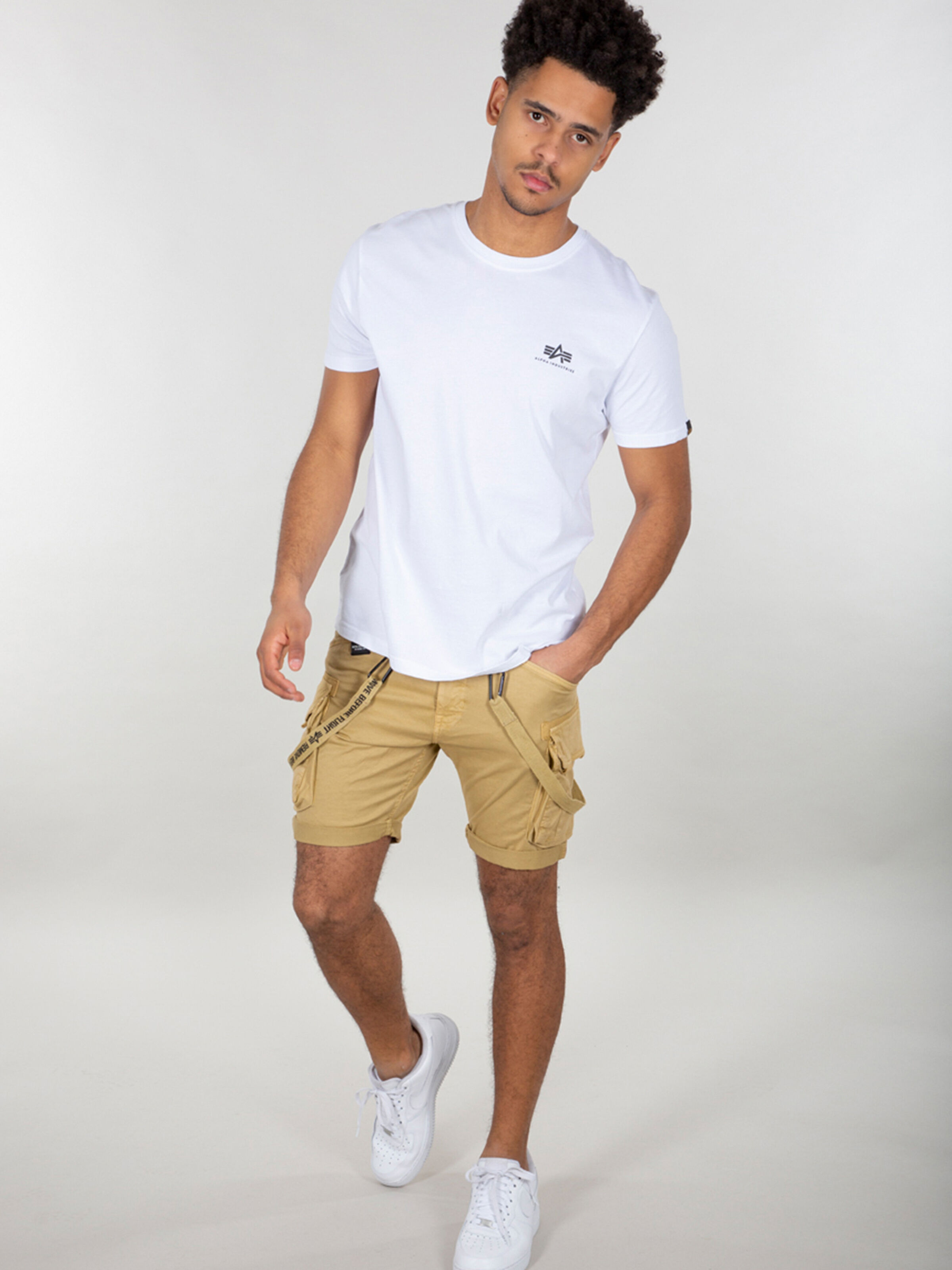 Utility Short sand 116213_14_alpha_industries_utility_short_005_182463