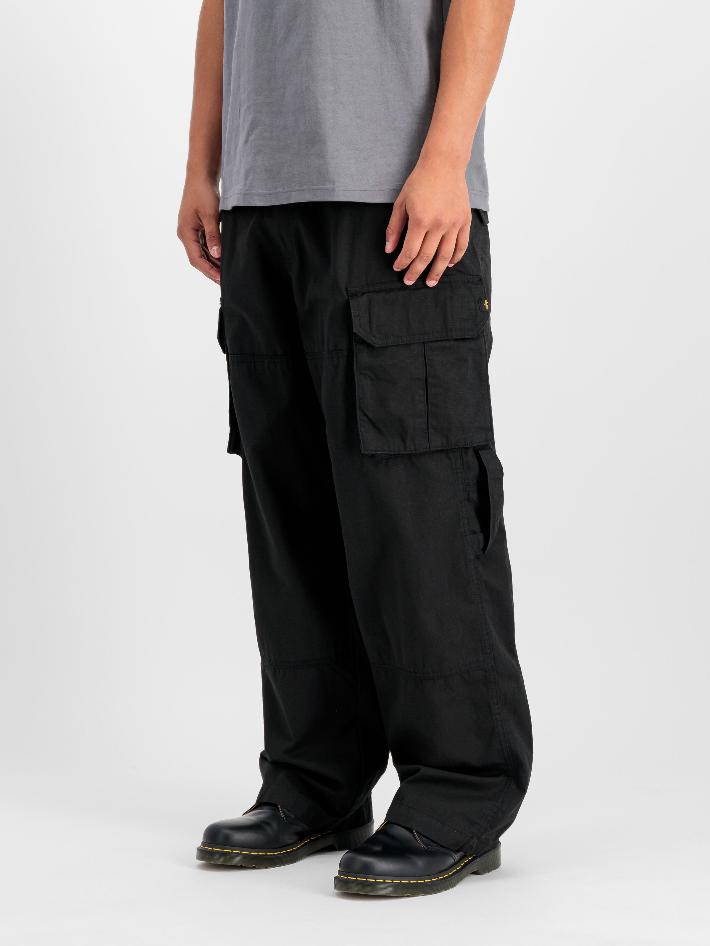 Ripstop Patchwork Pant black 148203_03_2_model_00002_194809.jpg