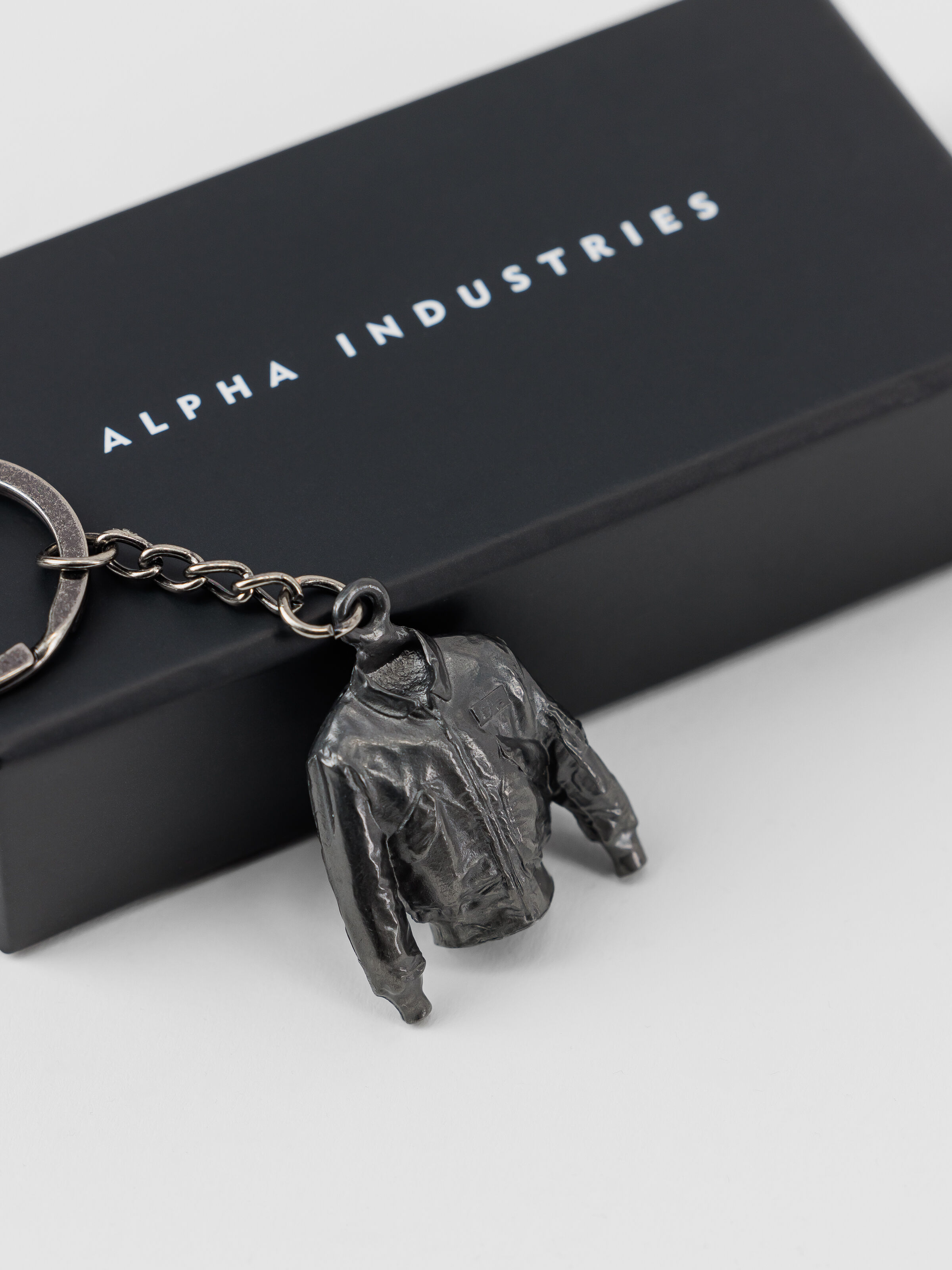 CWU-45 Keychain silver 148956_31_3_detail_00002_151266