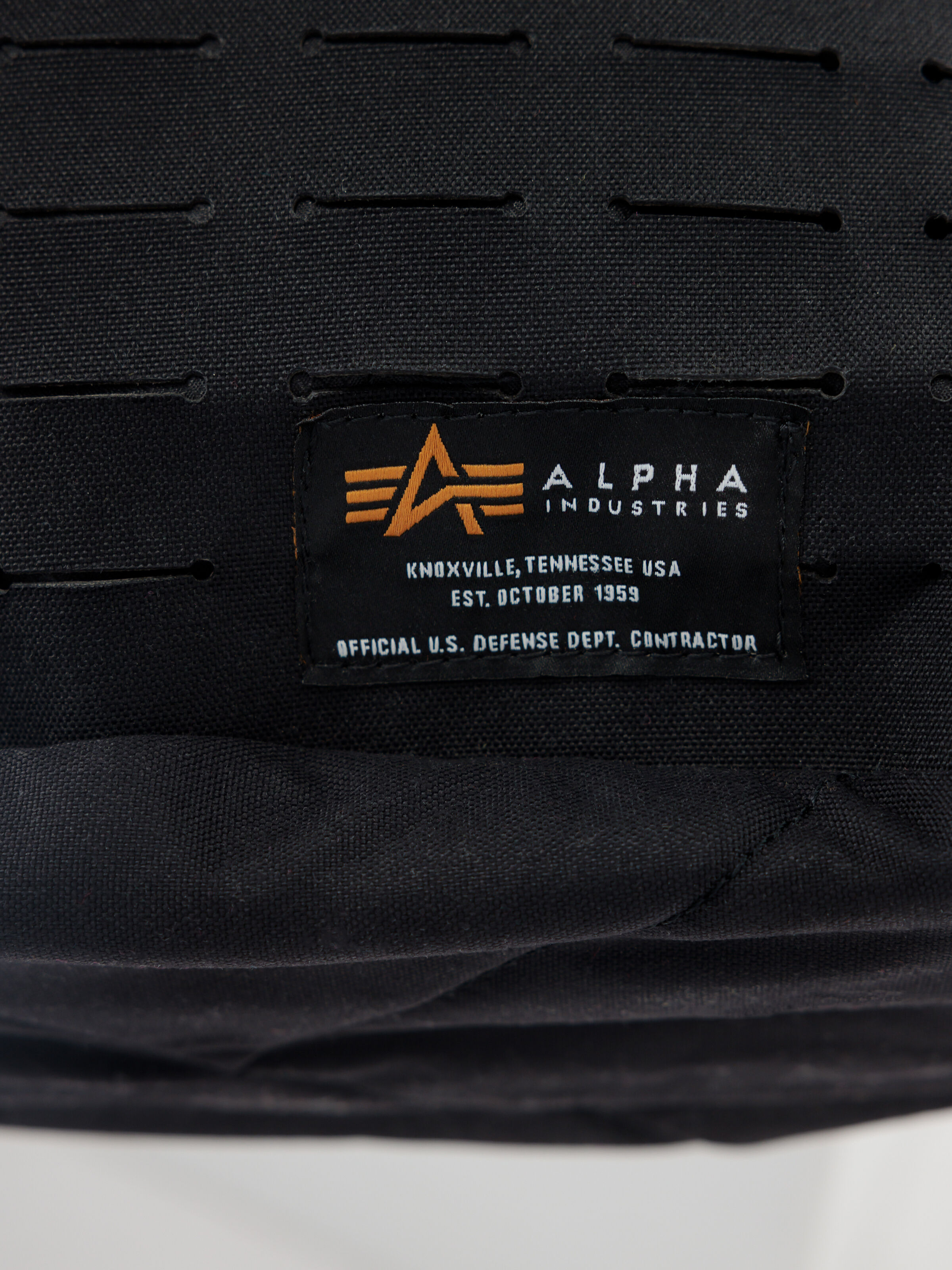 Alpha Combat Backpack black 108959_03_alpha_industries_combat_backpack_005_182008