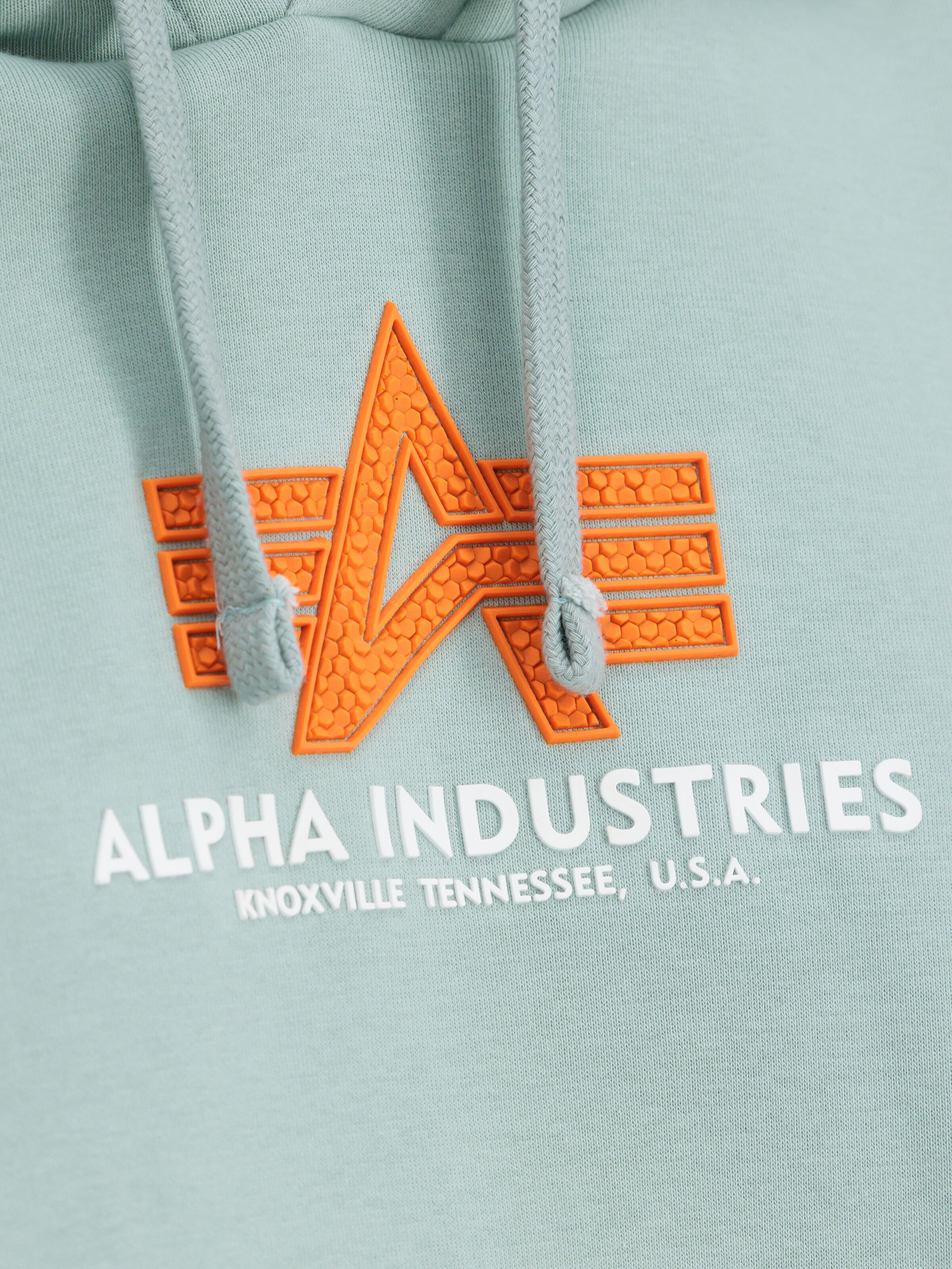 Basic Big Logo Rubber Hoodie dusty green 178312RB_680_alpha_industries_basic_hoody_rubber_004_182644