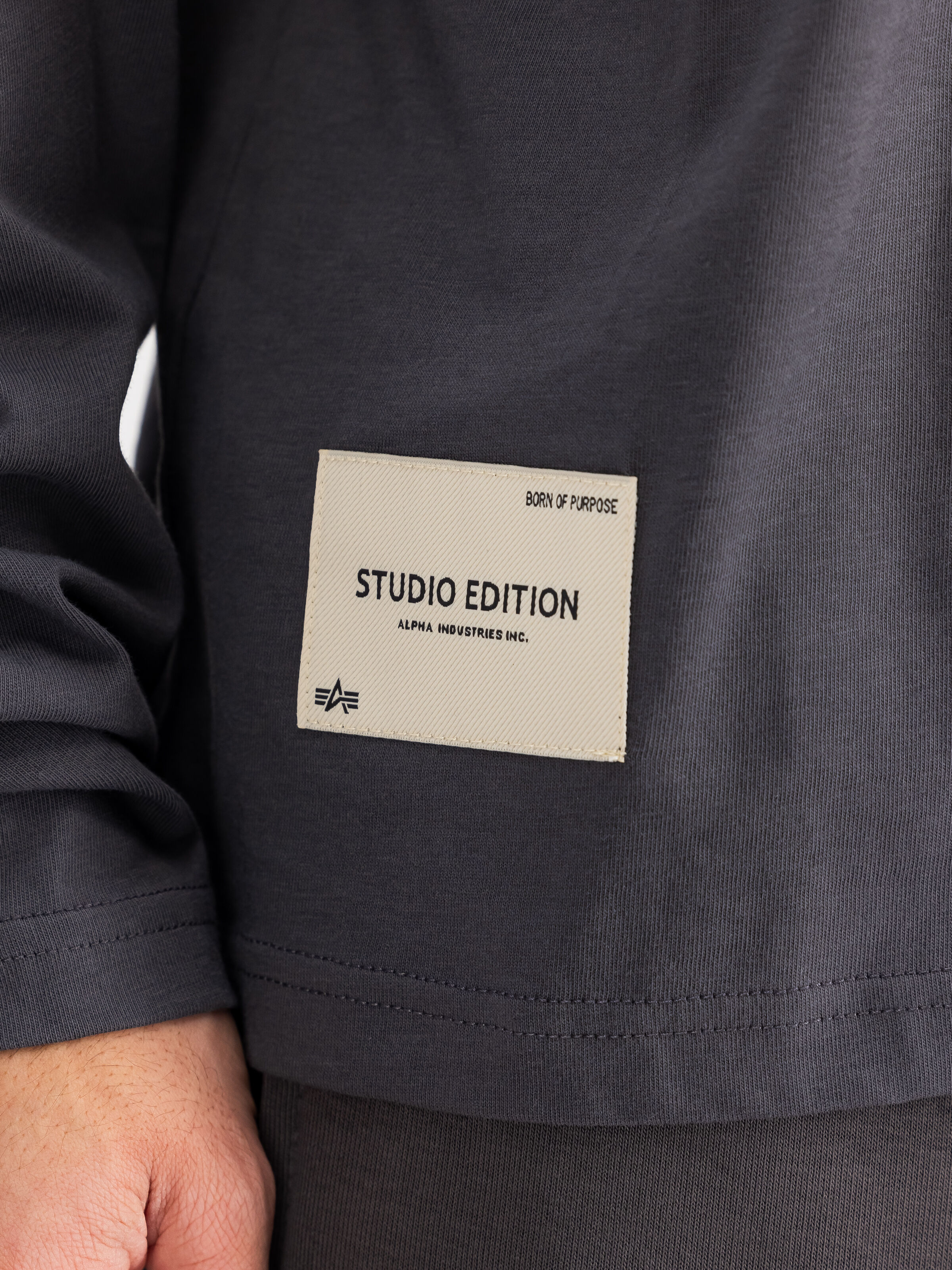 Studio Edition Longsleeve vintage grey 156581_684_3_detail_00001_138660