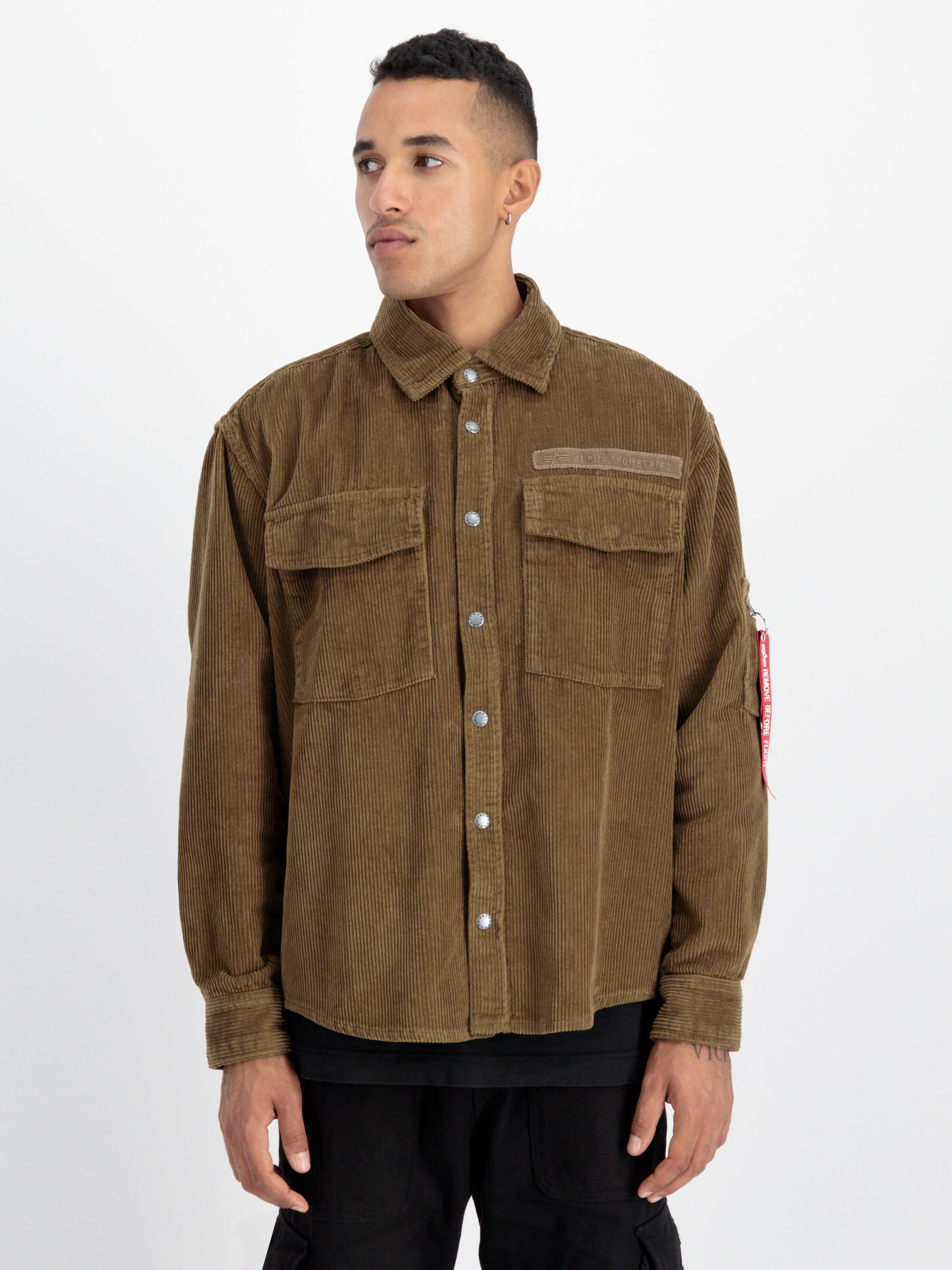 Cord Overshirt sand 138130_14_alpha_industries_cord_overshirt_00003_182995