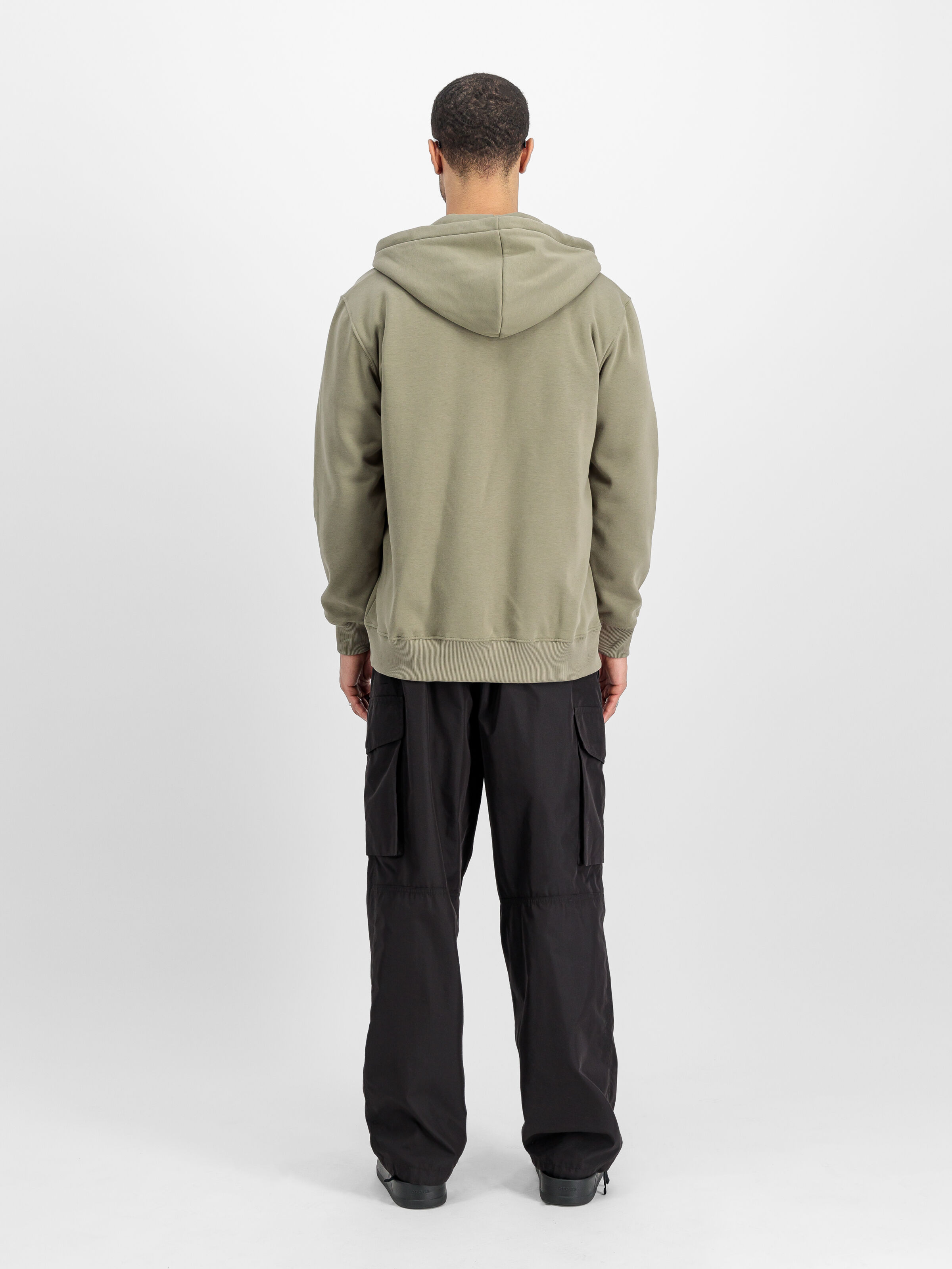 Basic Big Logo Zip Hoodie olive 178325_11_2_model_00002_125550