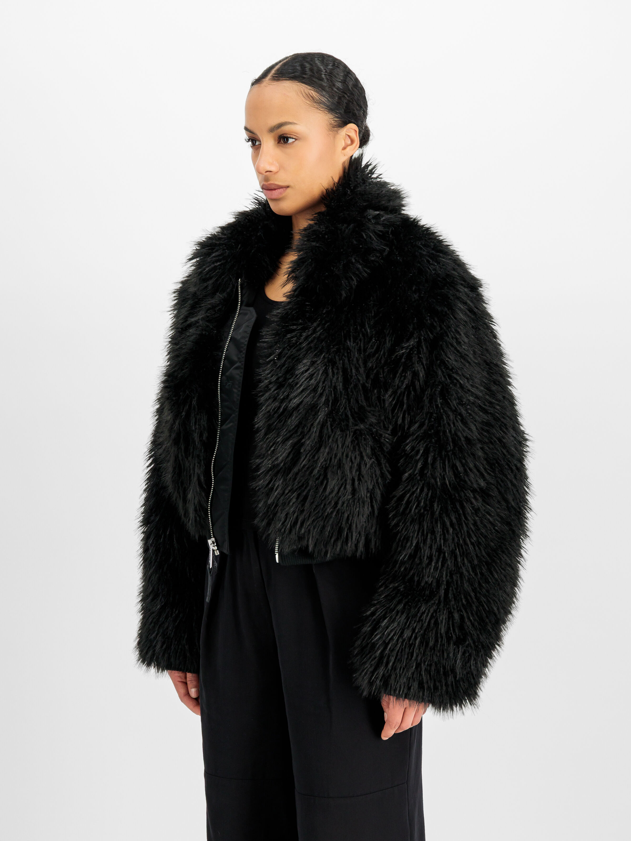 CWU-45/P Fur Bomber Jacket Women black 268003_03_2_model_00002_229912