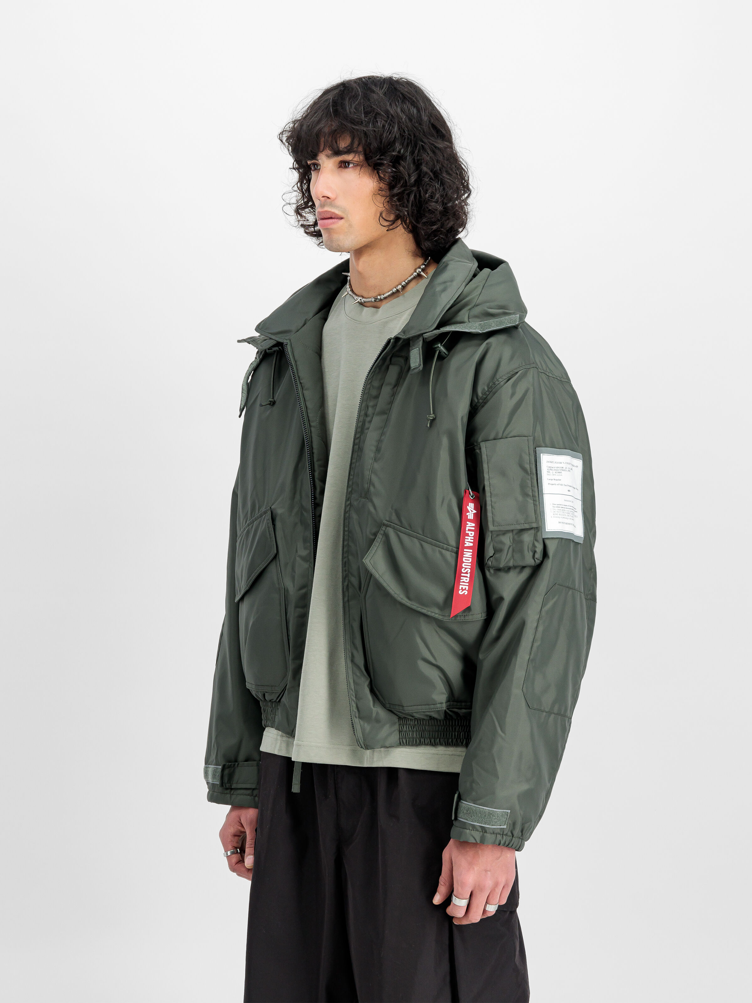 ALPHA X N.HOOLYWOOD CWU-45/P Bomber Jacket sage-green 148169_01_2_model_00003_126636