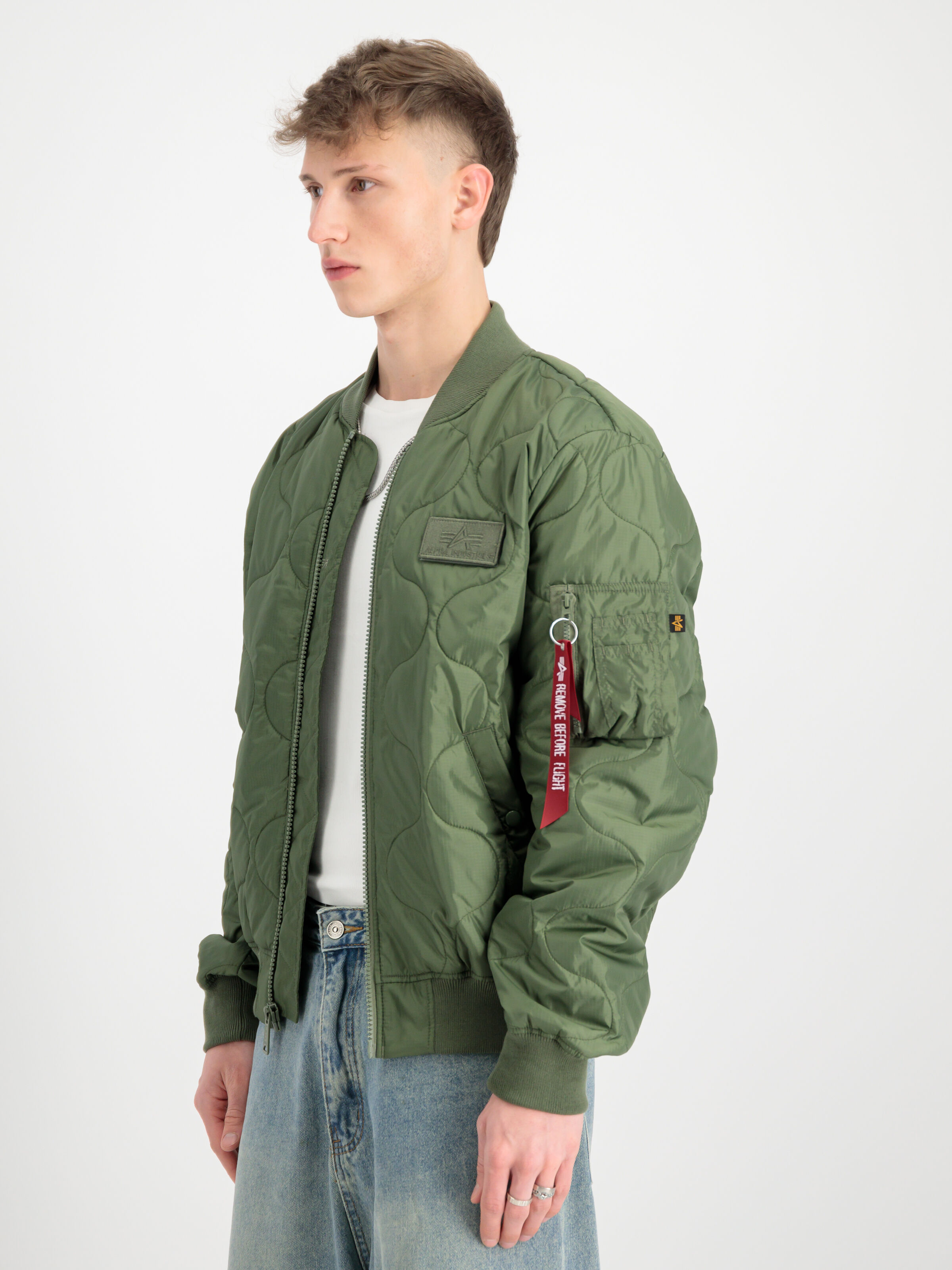 MA-1 ALS Bomber Jacket sage-green 136135_01_2_model_00003_123910