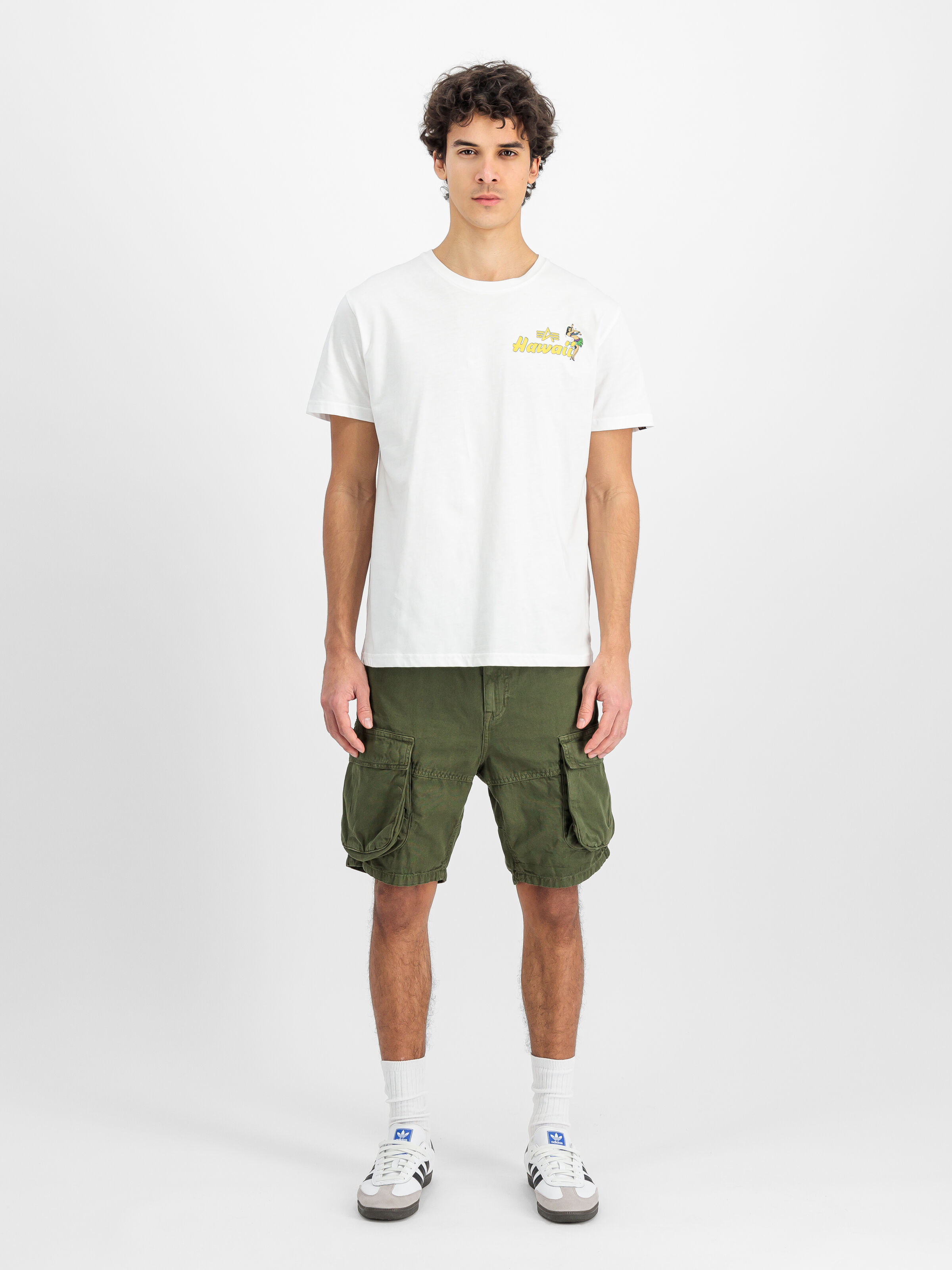Canvas Cargo Short dark olive 156264_142_2_model_00001_143510