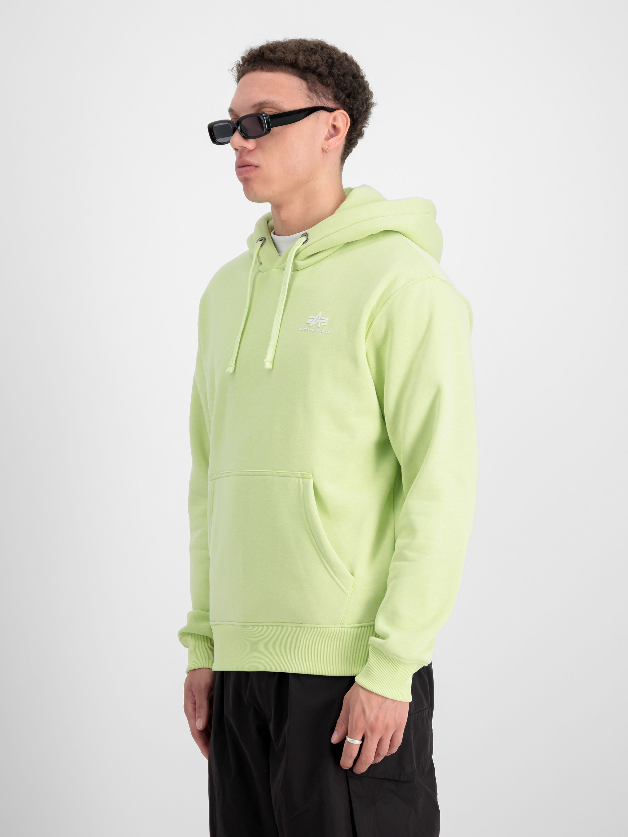 Basic Small Logo Hoodie Arctic Lime 196318_722_2_model_00003_96943