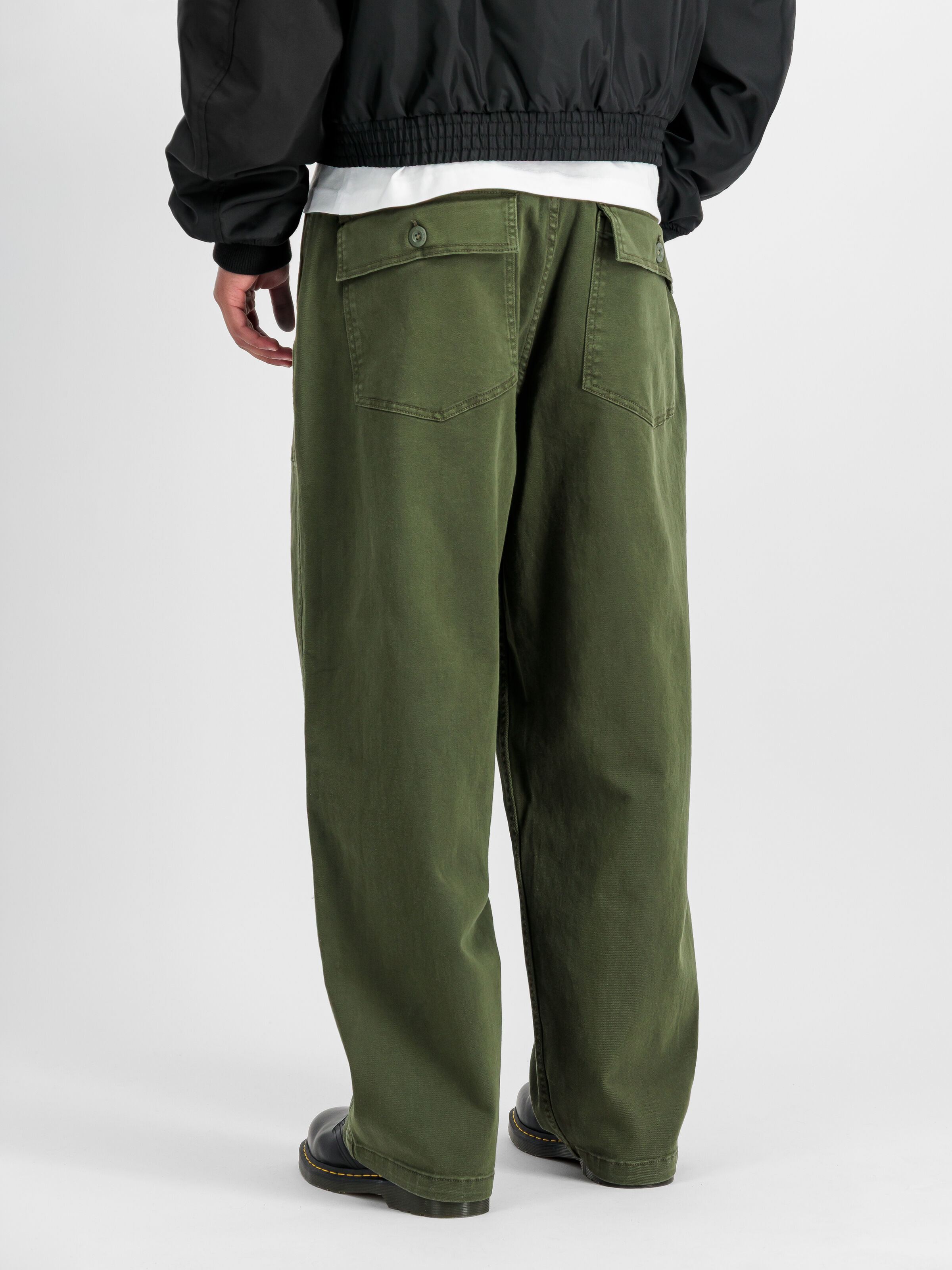 Fatigue 1971 Heritage Pant dark olive 258211_142_2_model_00003_194915