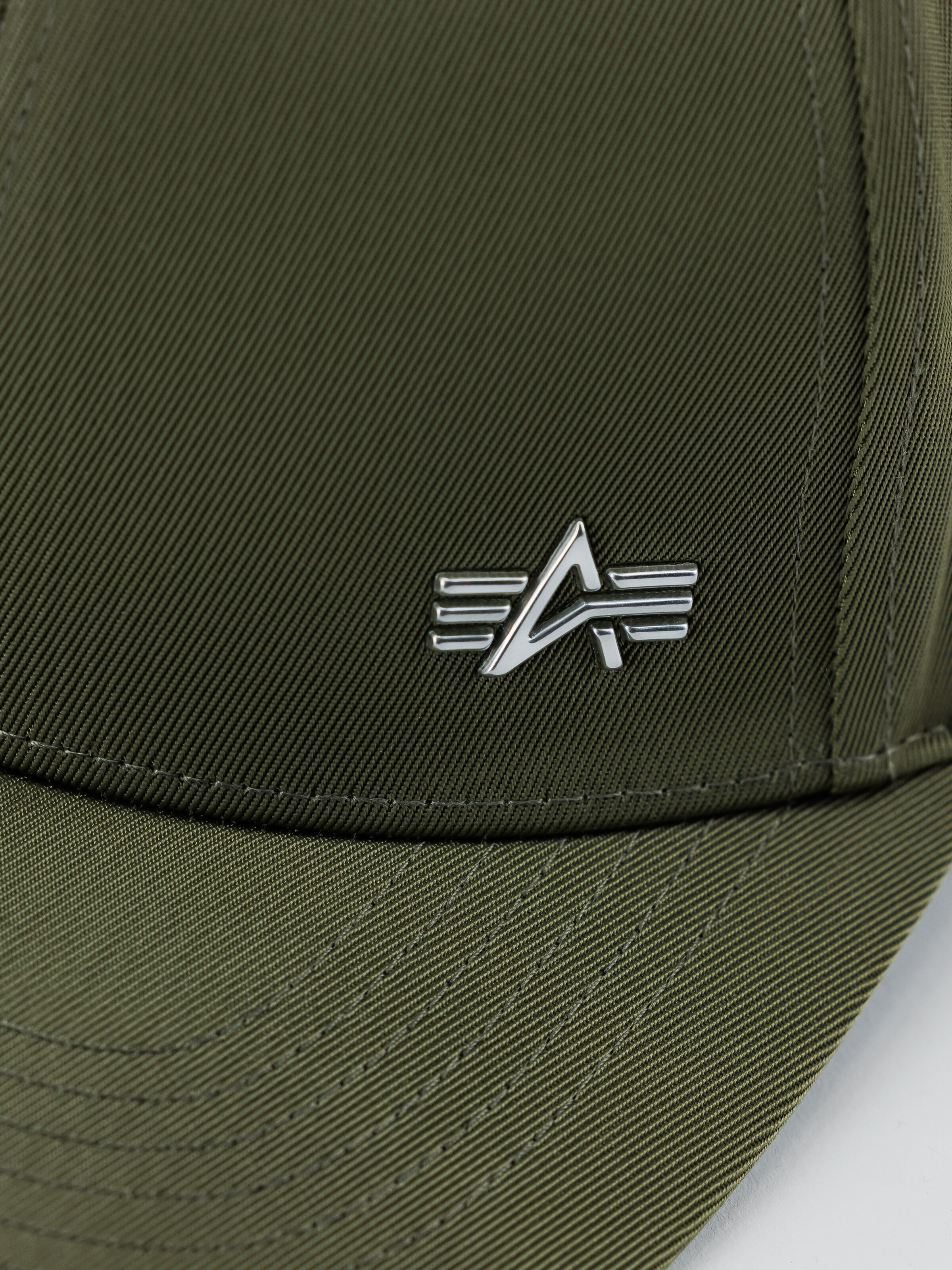 Metal Label Cap dark olive 156905_142_3_detail_00003_141481