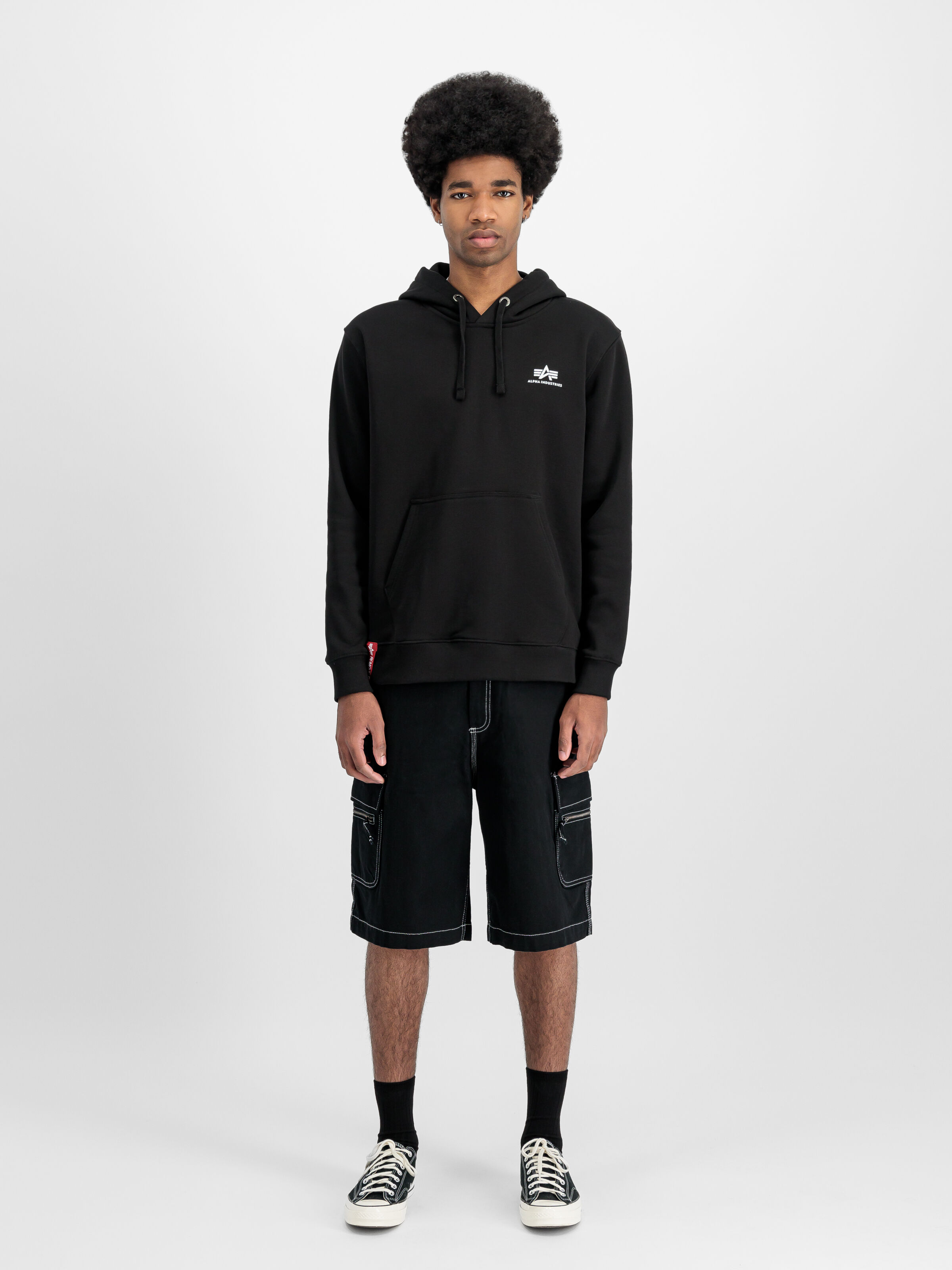 Basic Small Logo Hoodie black 196318_03_2_model_00001_131634