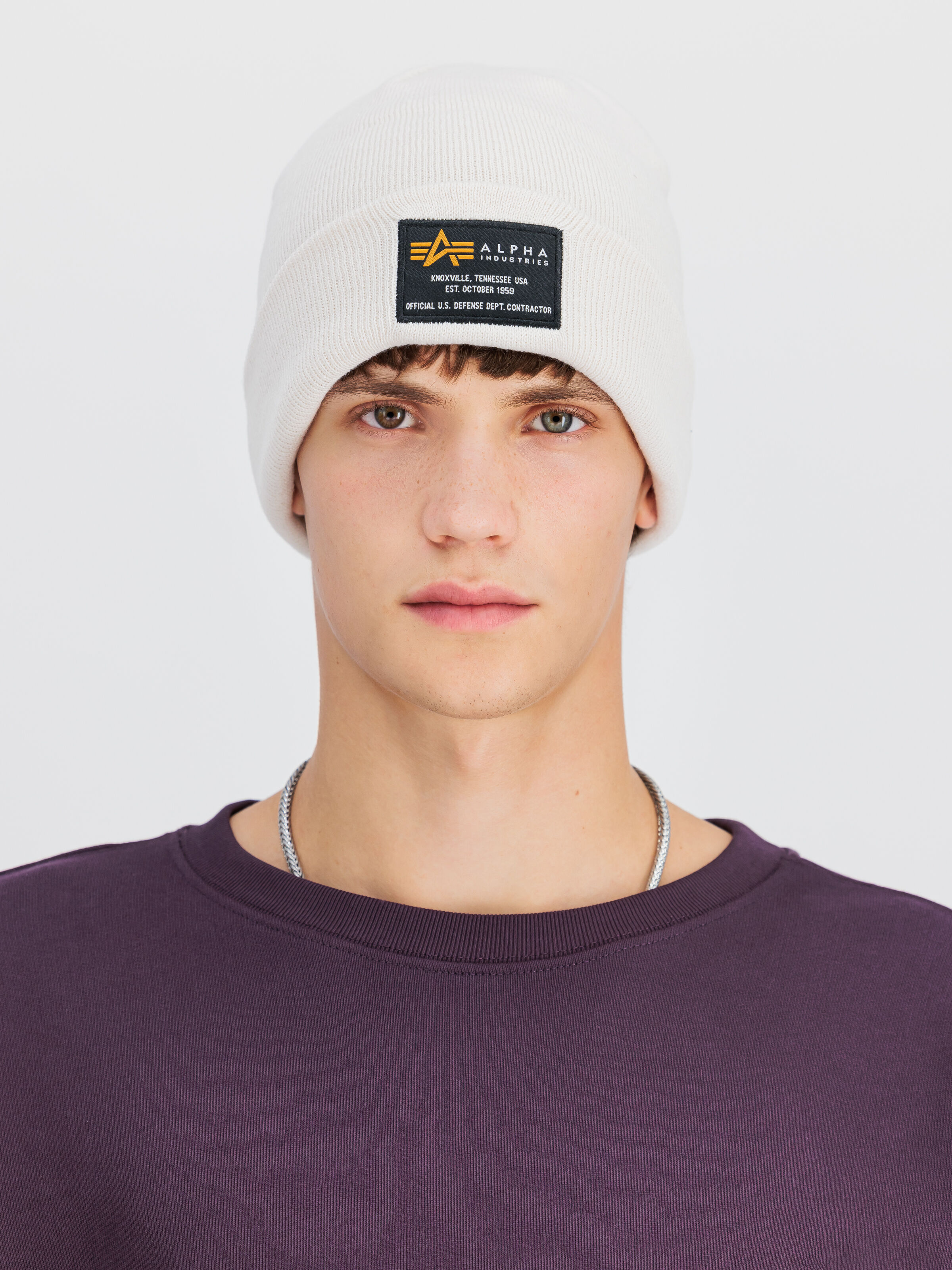 Crew Beanie jet stream white 128924_578_2_model_00001_120844
