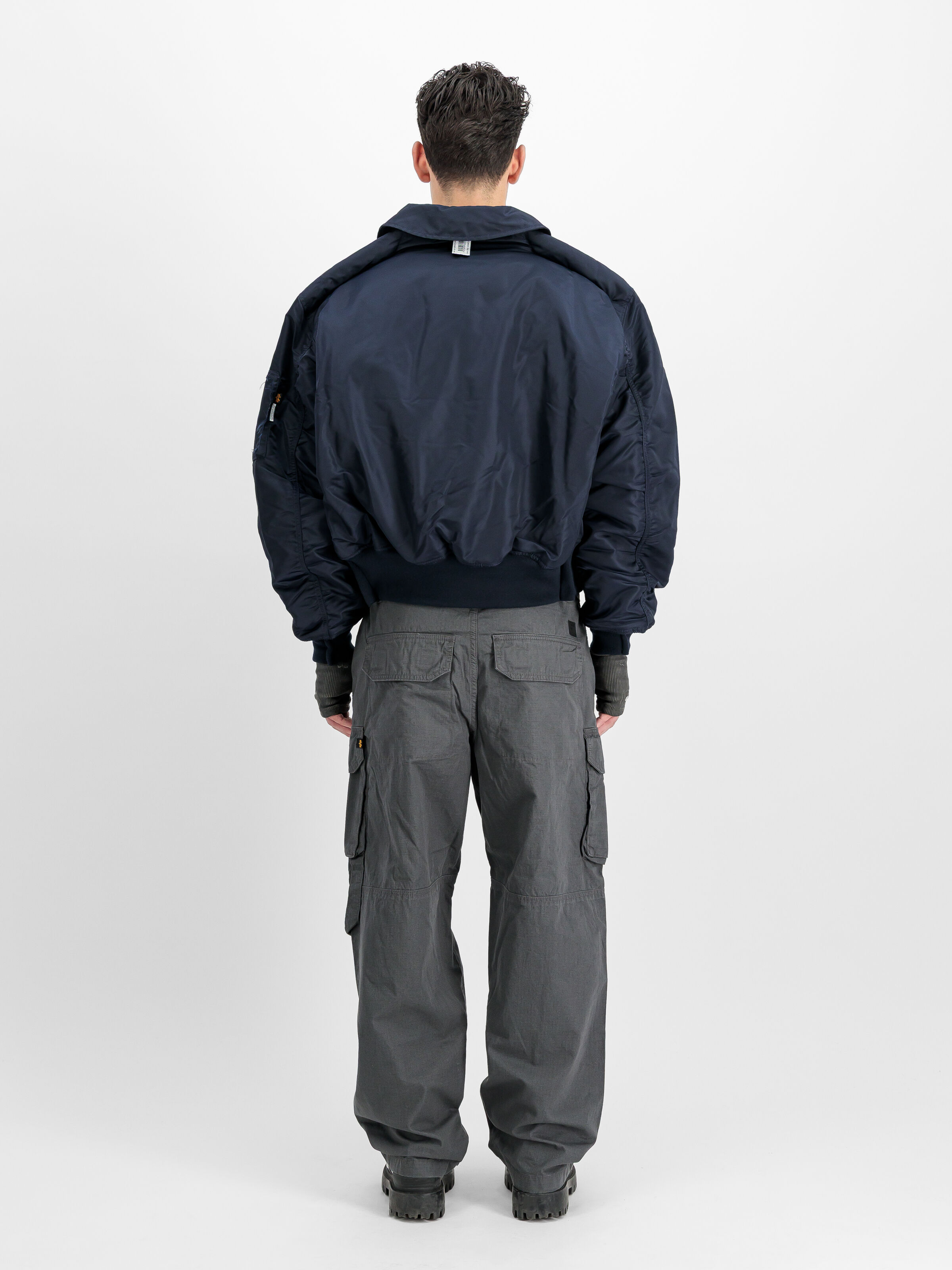 ALPHA x PROTOTYPES CWU-45 Outline Bomber Jacket navy 258164_02_2_model_00002_223958