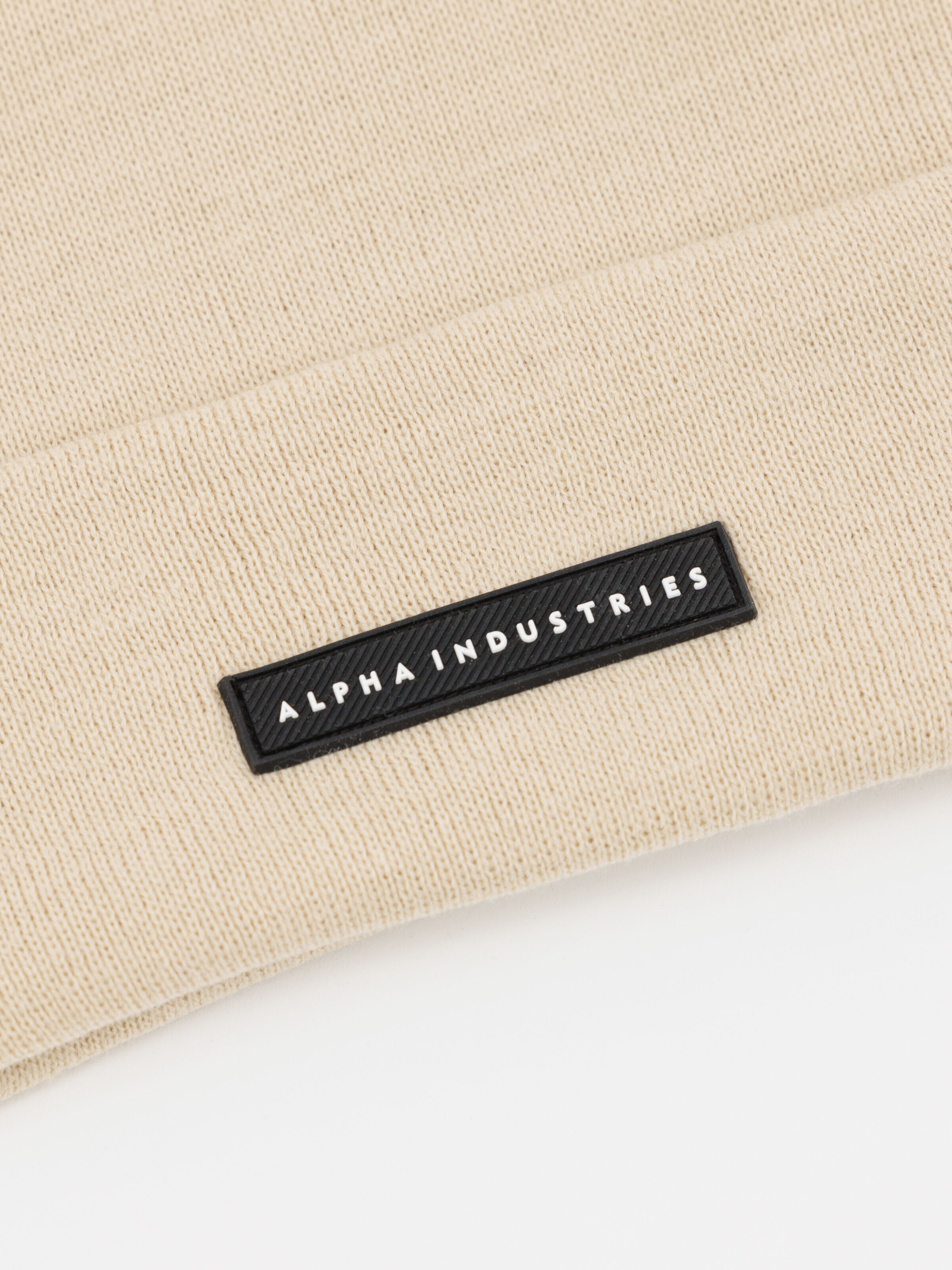 Rubber Logo Beanie organic beige 258902_627_3_detail_00001_161746