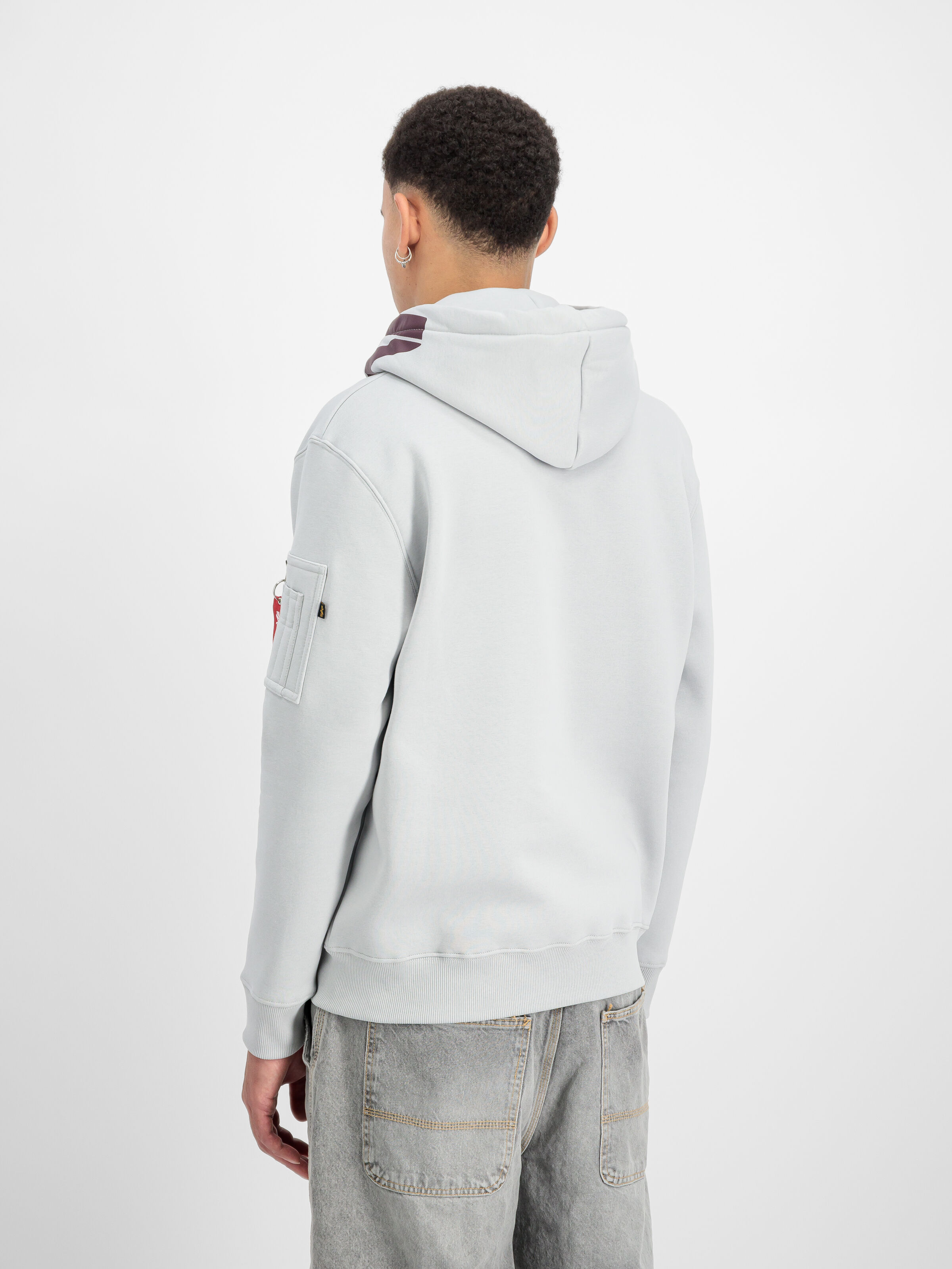 Alpha Hoodie pastel grey 126803_666_2_model_00003_183681