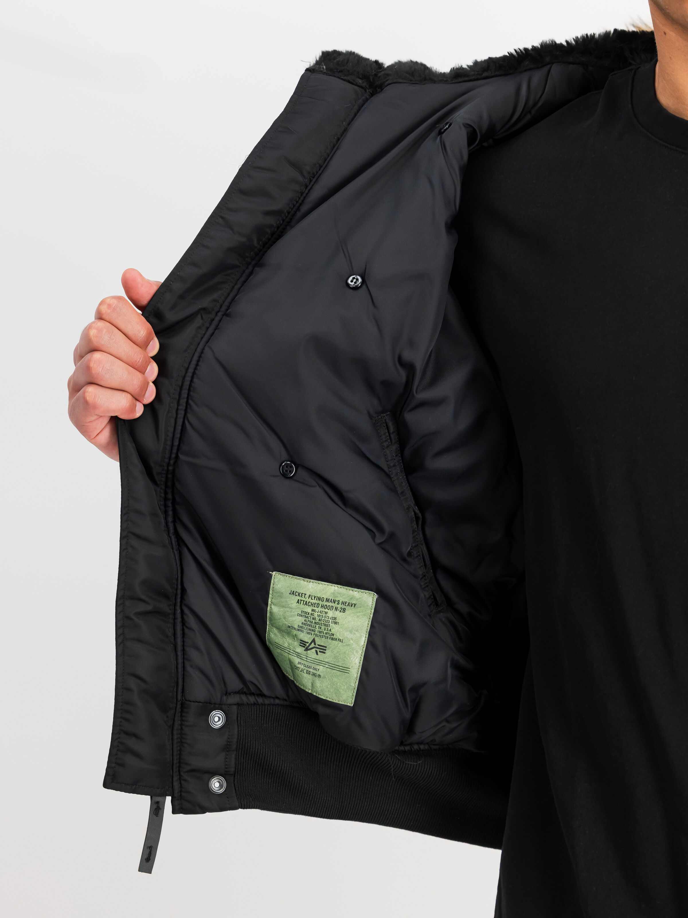 N-2B Heritage Winter Jacket black 100105_03_3_detail_00001_199377