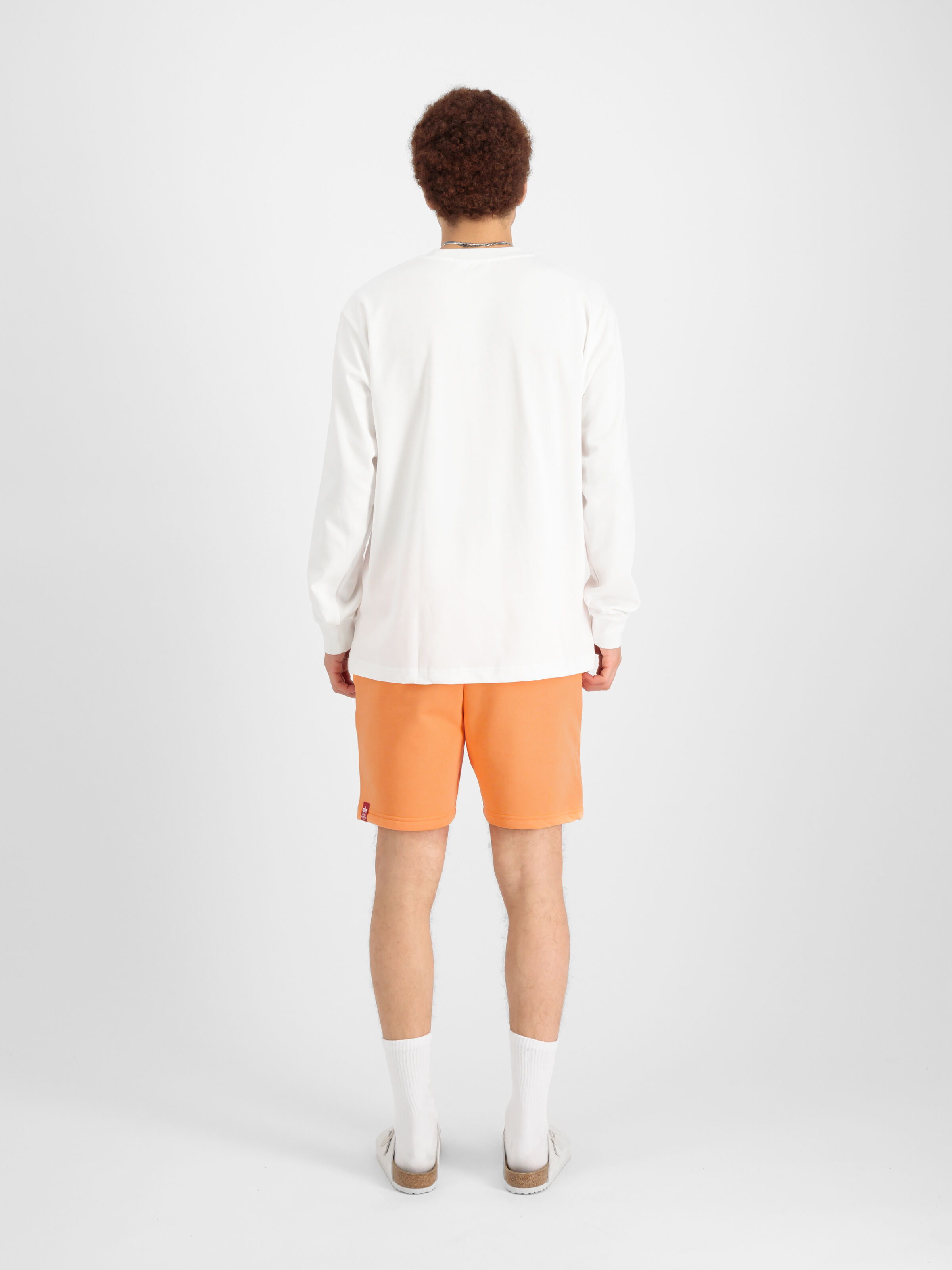 Alpha Puff Print Short tangerine 146365_710_2_model_00002_182118