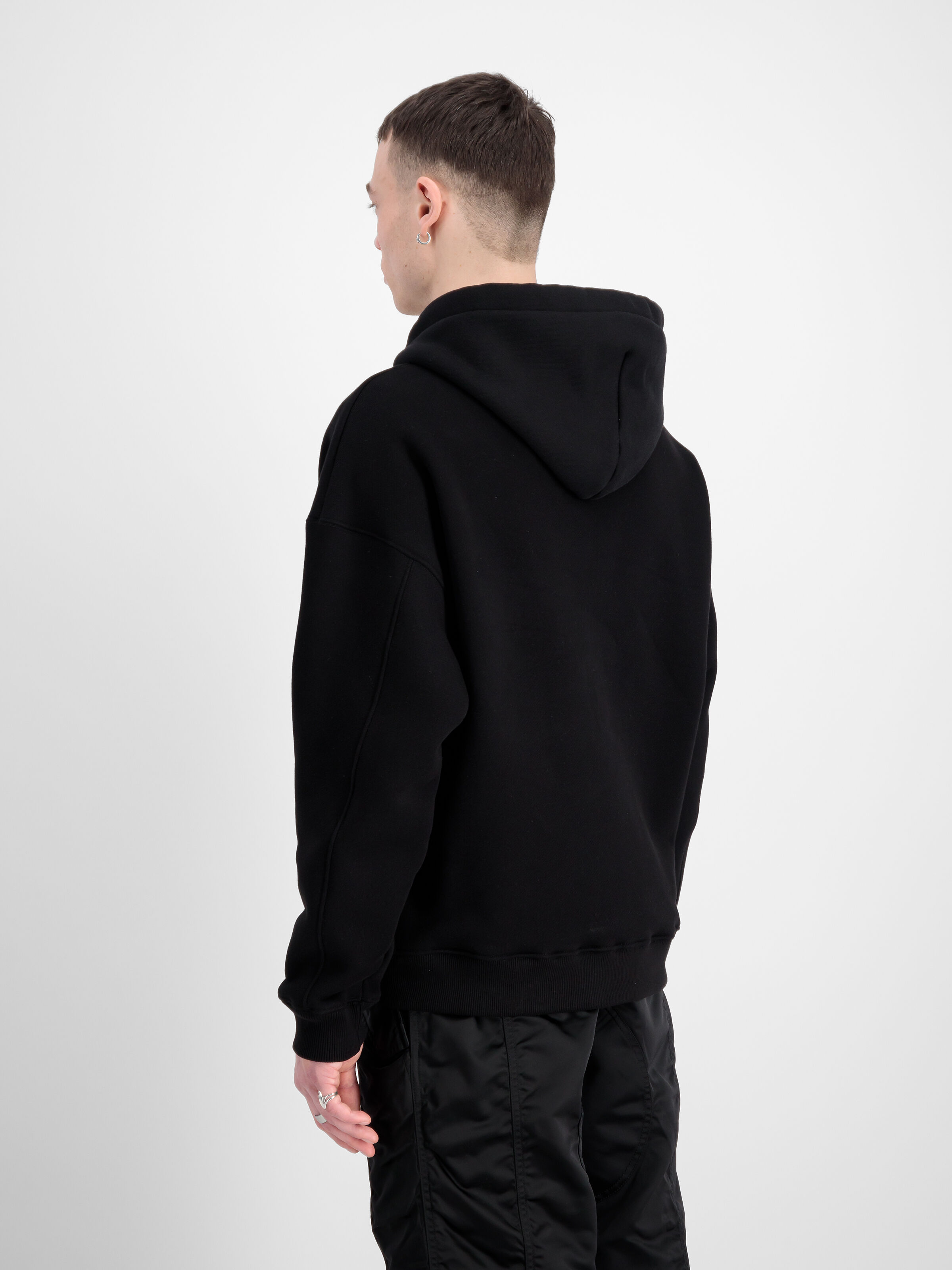 UV Hoodie black 146333UV_03_2_model_00004_99286