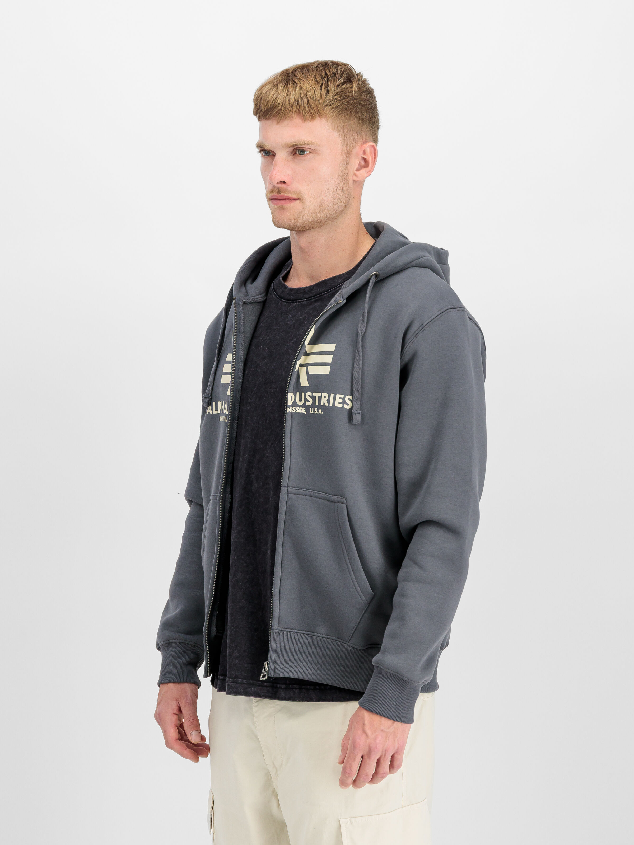 Basic Big Logo Zip Hoodie greyblack 178325_136_2_model_00002_191668