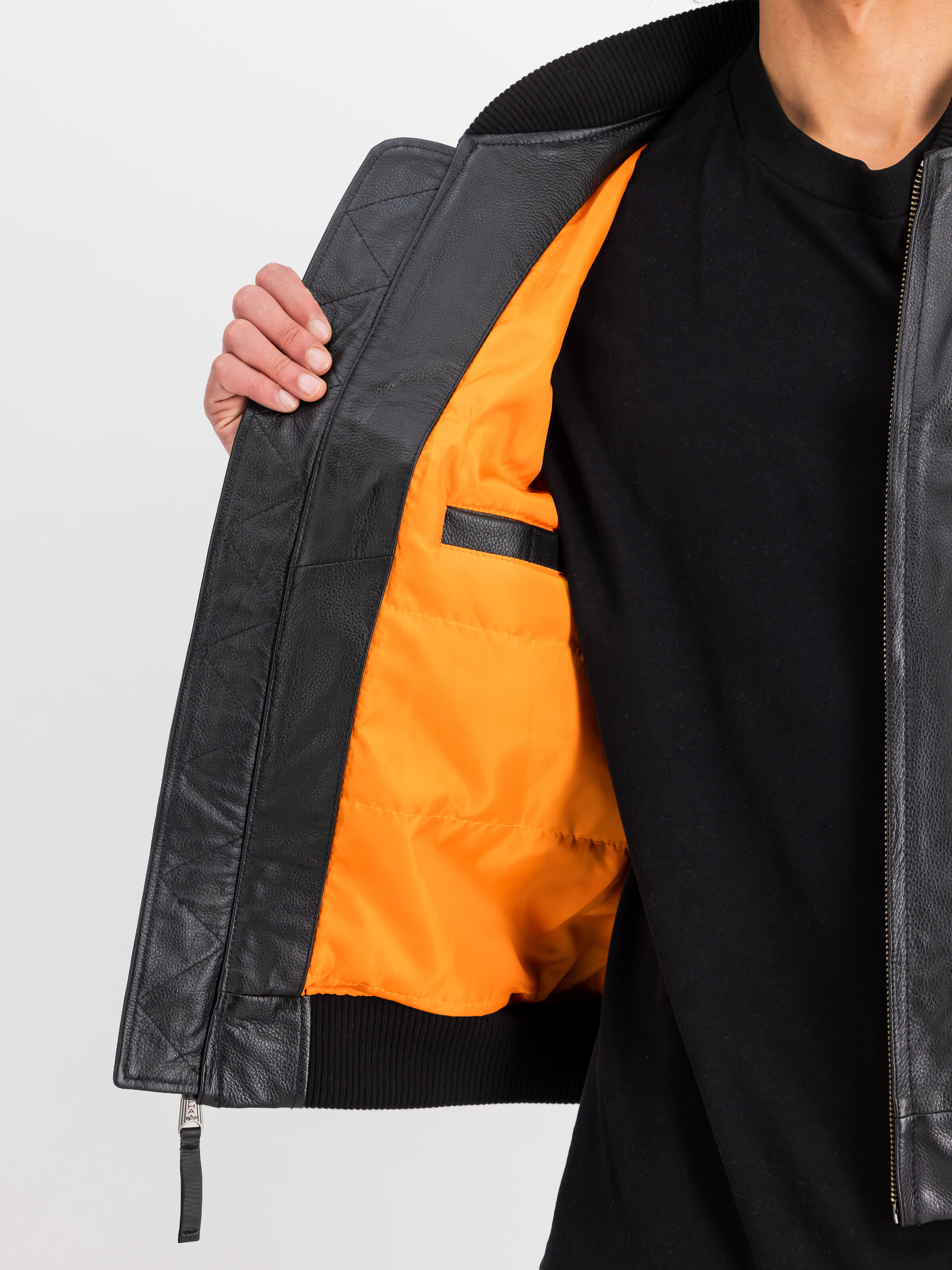 MA-1 Leather LF Bomber Jacket black 138121_03_3_detail_00001_129051