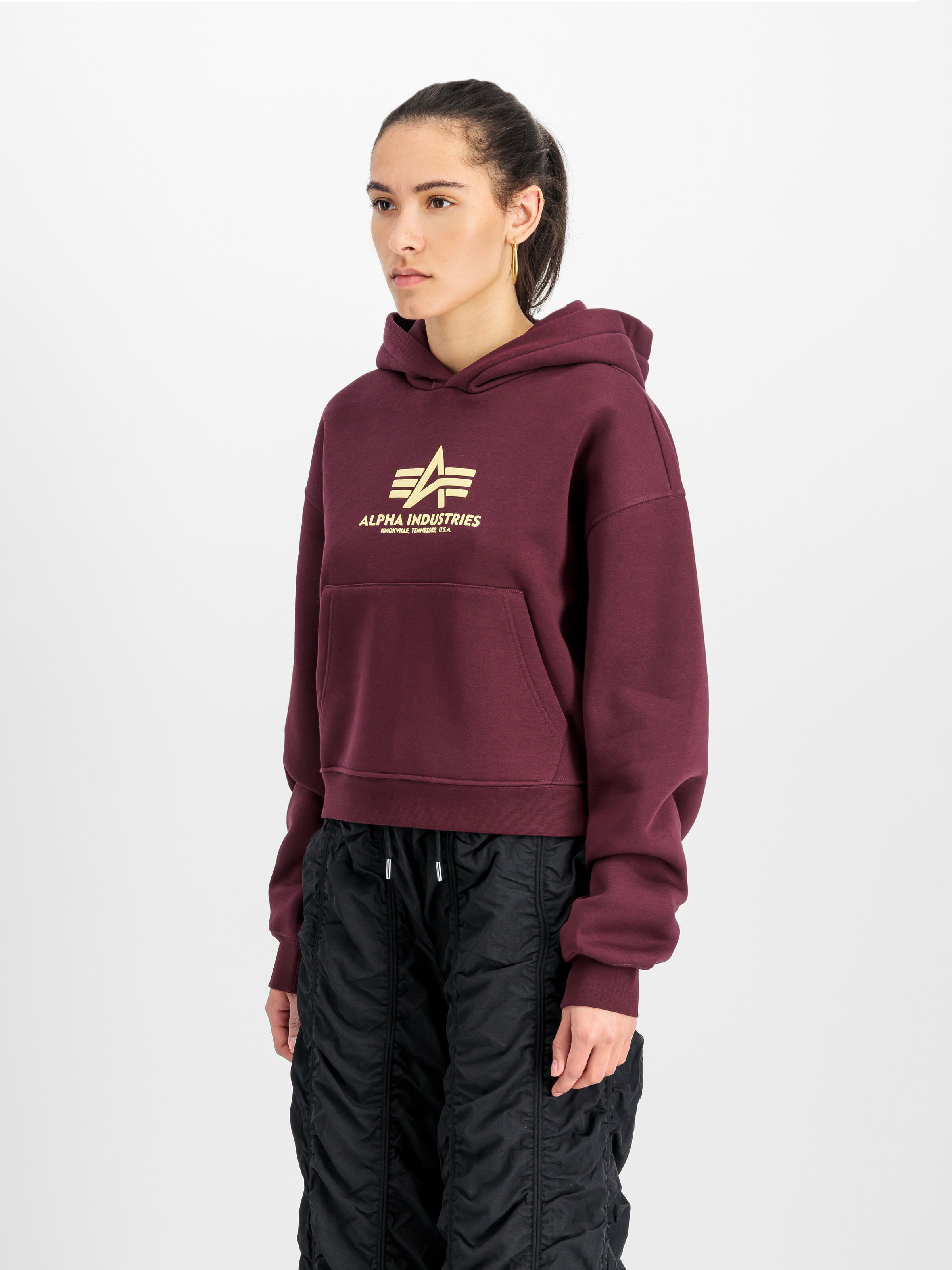 Basic Big Logo Puff Print Hoodie Women dark cherry 258040_608_2_model_00002_165859