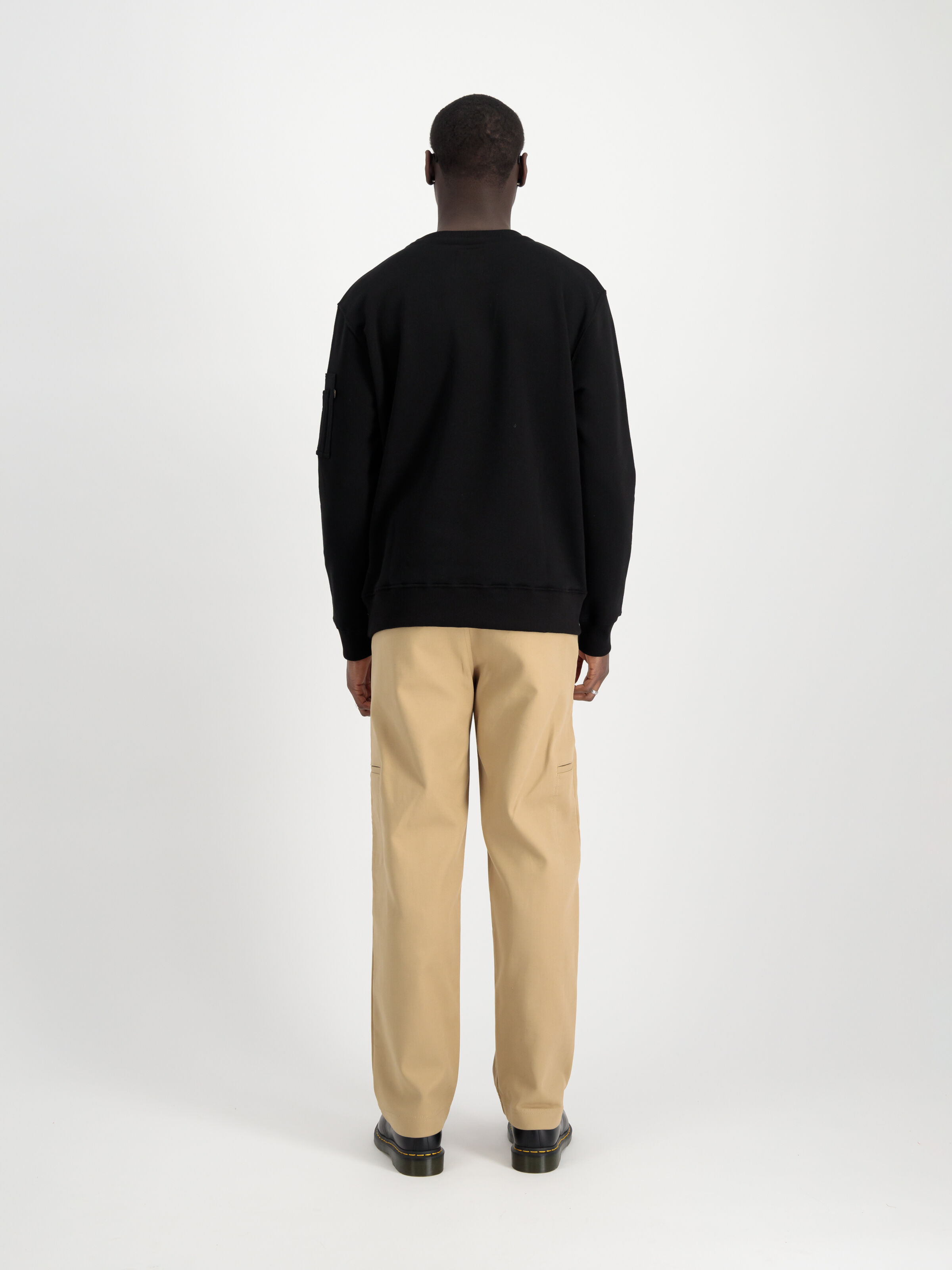 Alpha Reflective Print Sweatshirt black 146305_03_2_model_00002_118732