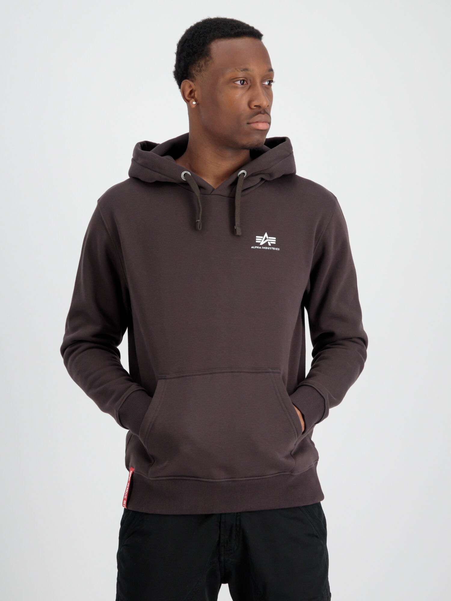 196318_696_alpha_industries_basic_hoody_small_logo_00001_130105